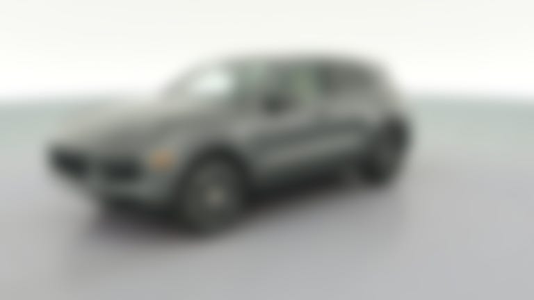 2024 Porsche Cayenne vehicle photo