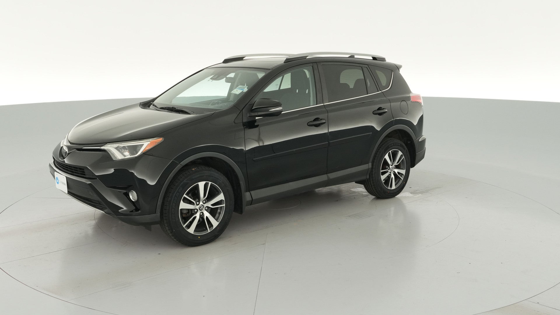 2017 Toyota RAV4 vehicle photo