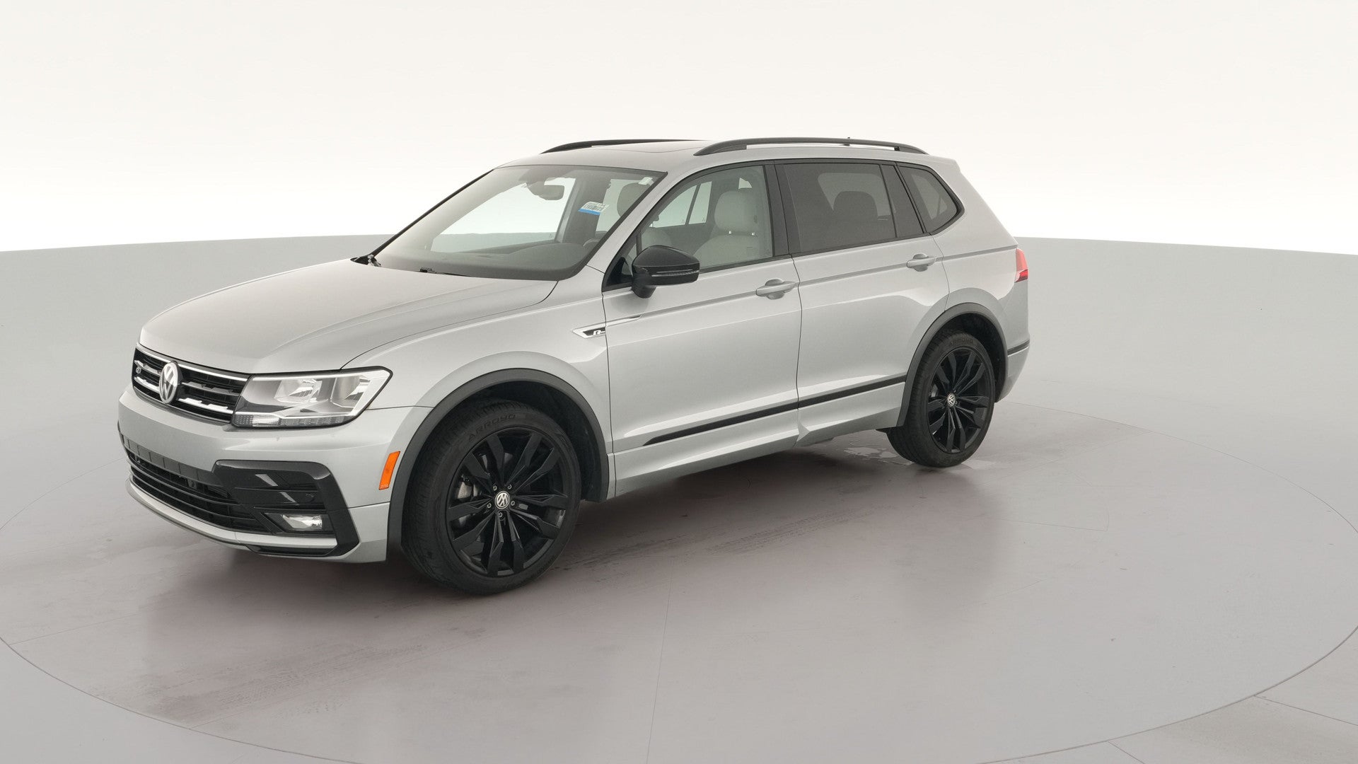 2021 Volkswagen Tiguan vehicle photo