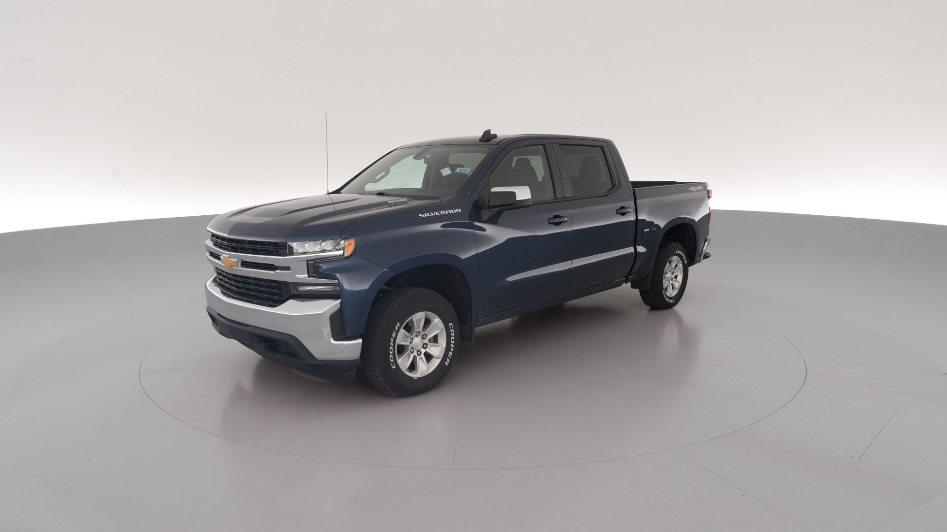 2021 Chevrolet Silverado 1500 Crew Cab vehicle photo