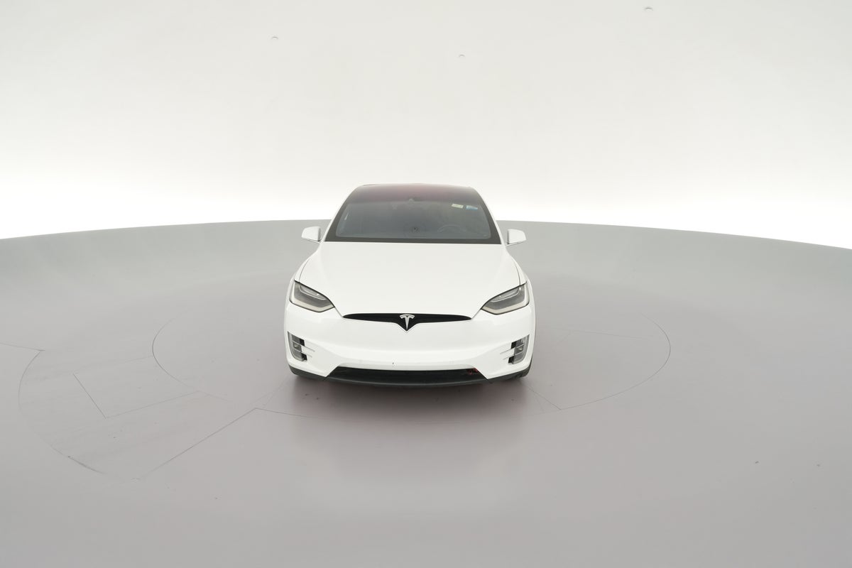 2016 Tesla Model X P90D in White — 360° view 1