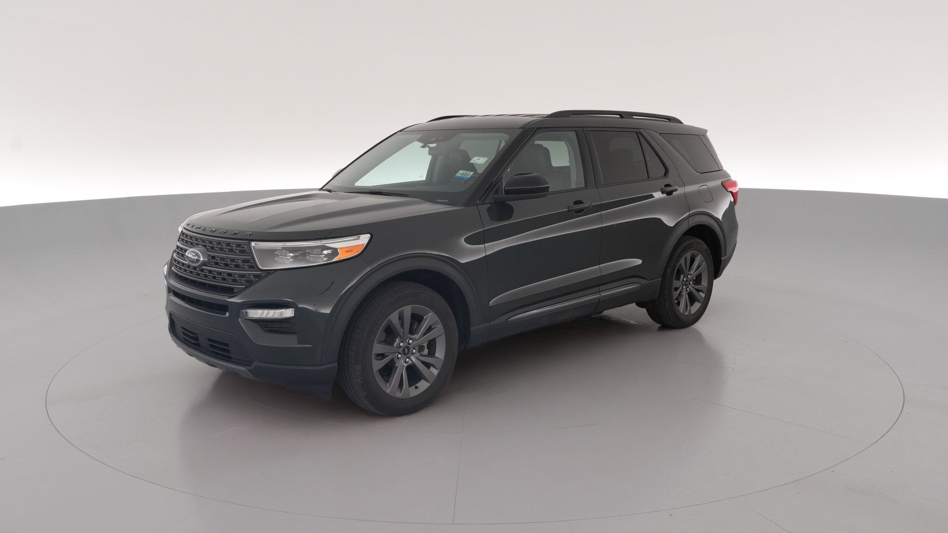 2022 Ford Explorer vehicle photo
