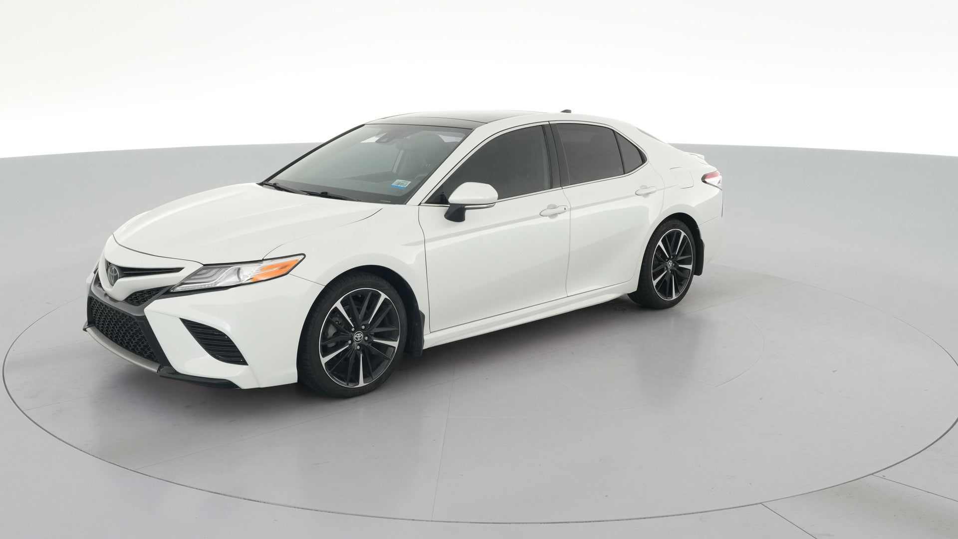 2020 Toyota Camry vehicle photo