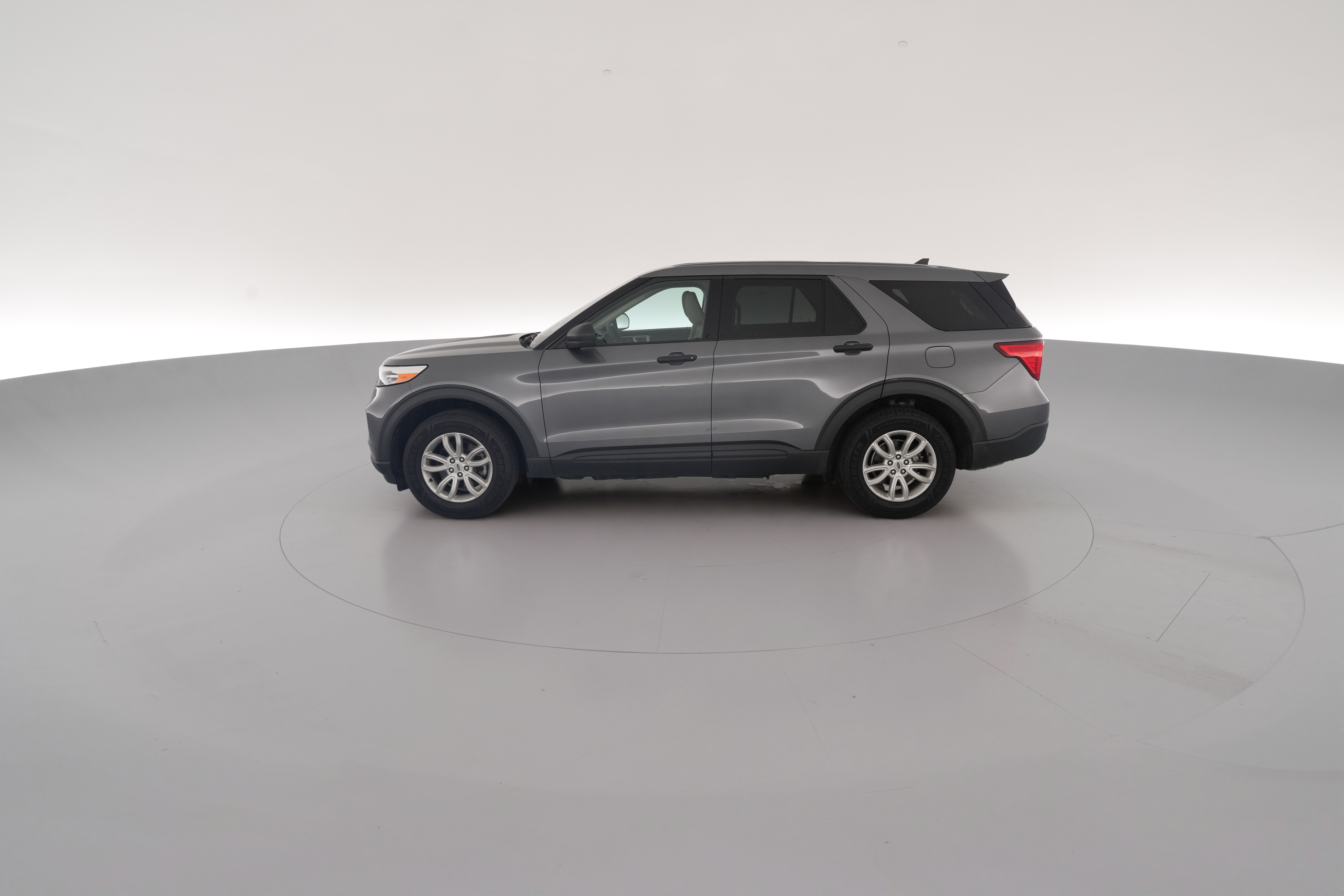 2021 Ford Explorer Base - Photo 27