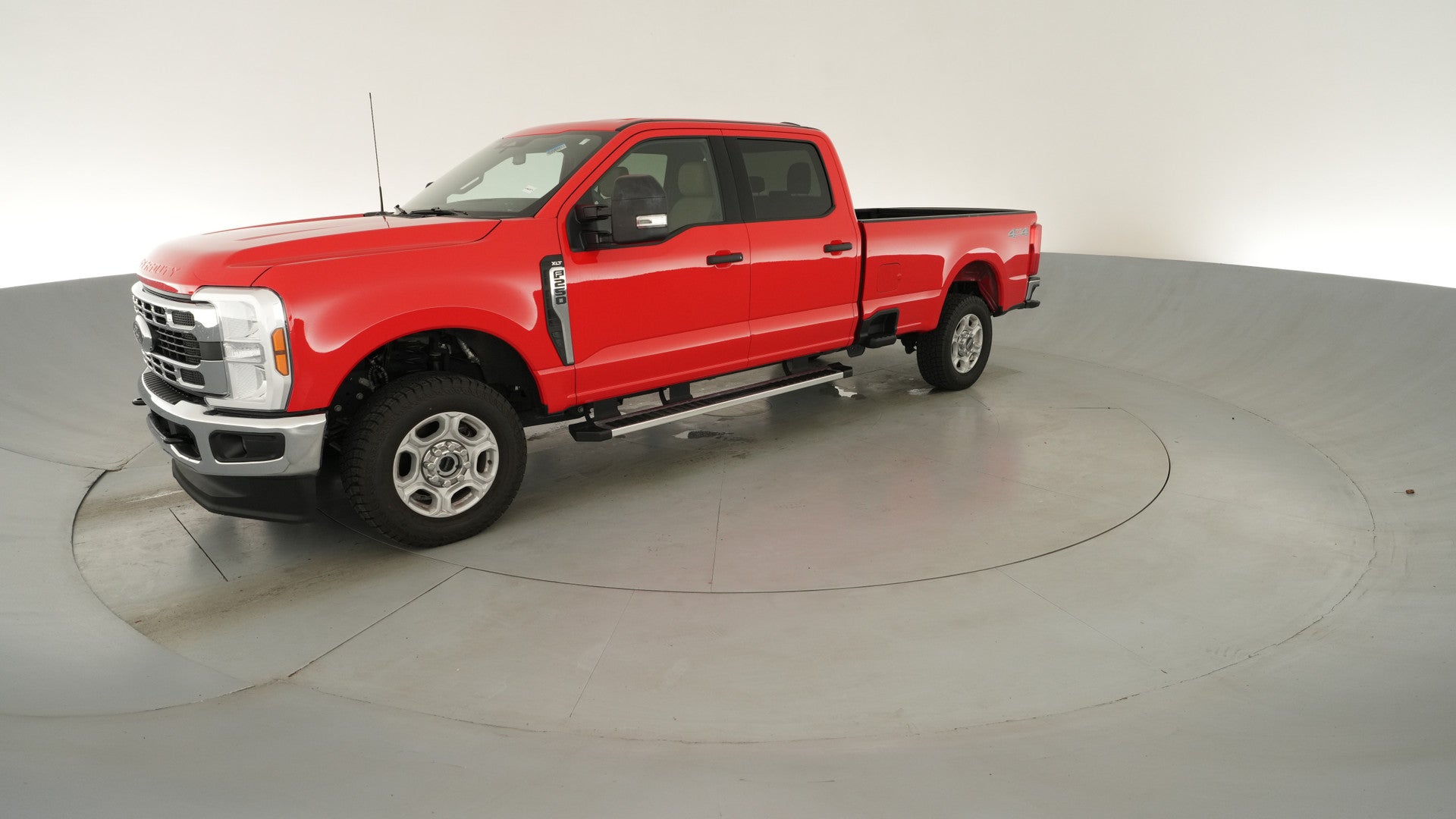 2025 Ford F250 Super Duty Crew Cab vehicle photo