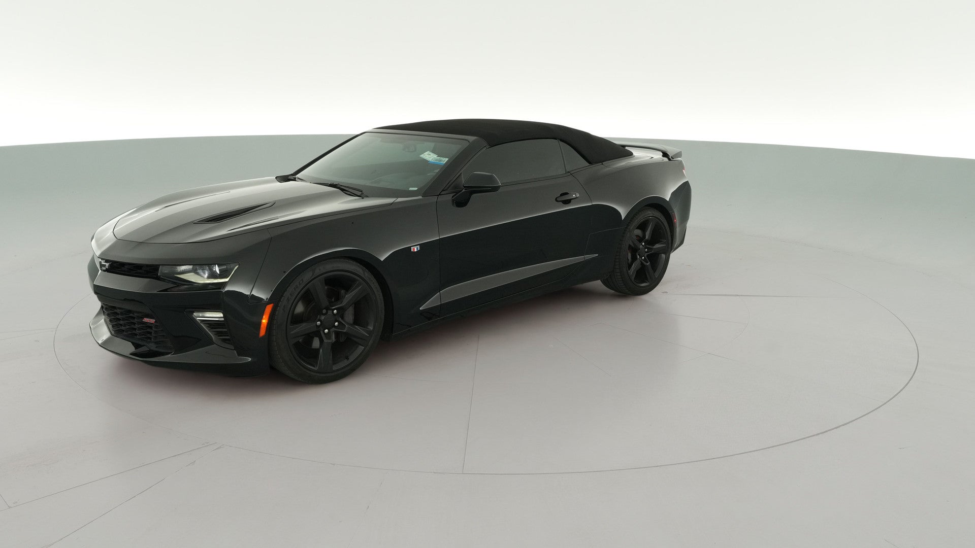 2016 Chevrolet Camaro vehicle photo