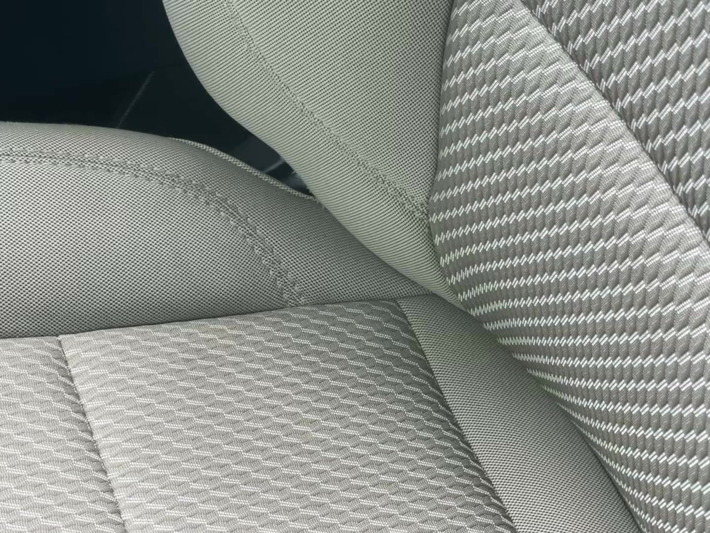 2021 Ford Explorer Base - Photo 21