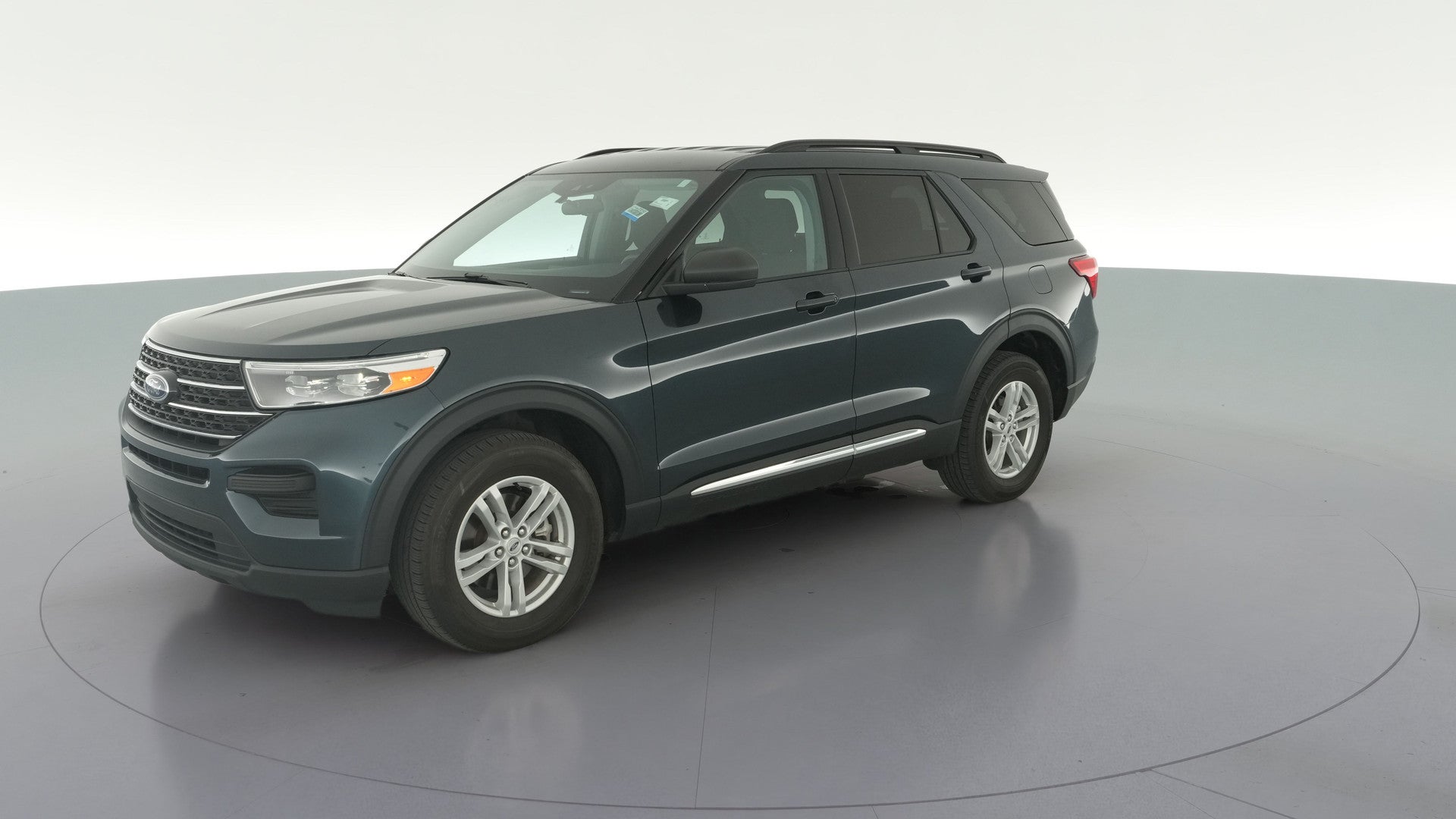 2024 Ford Explorer vehicle photo