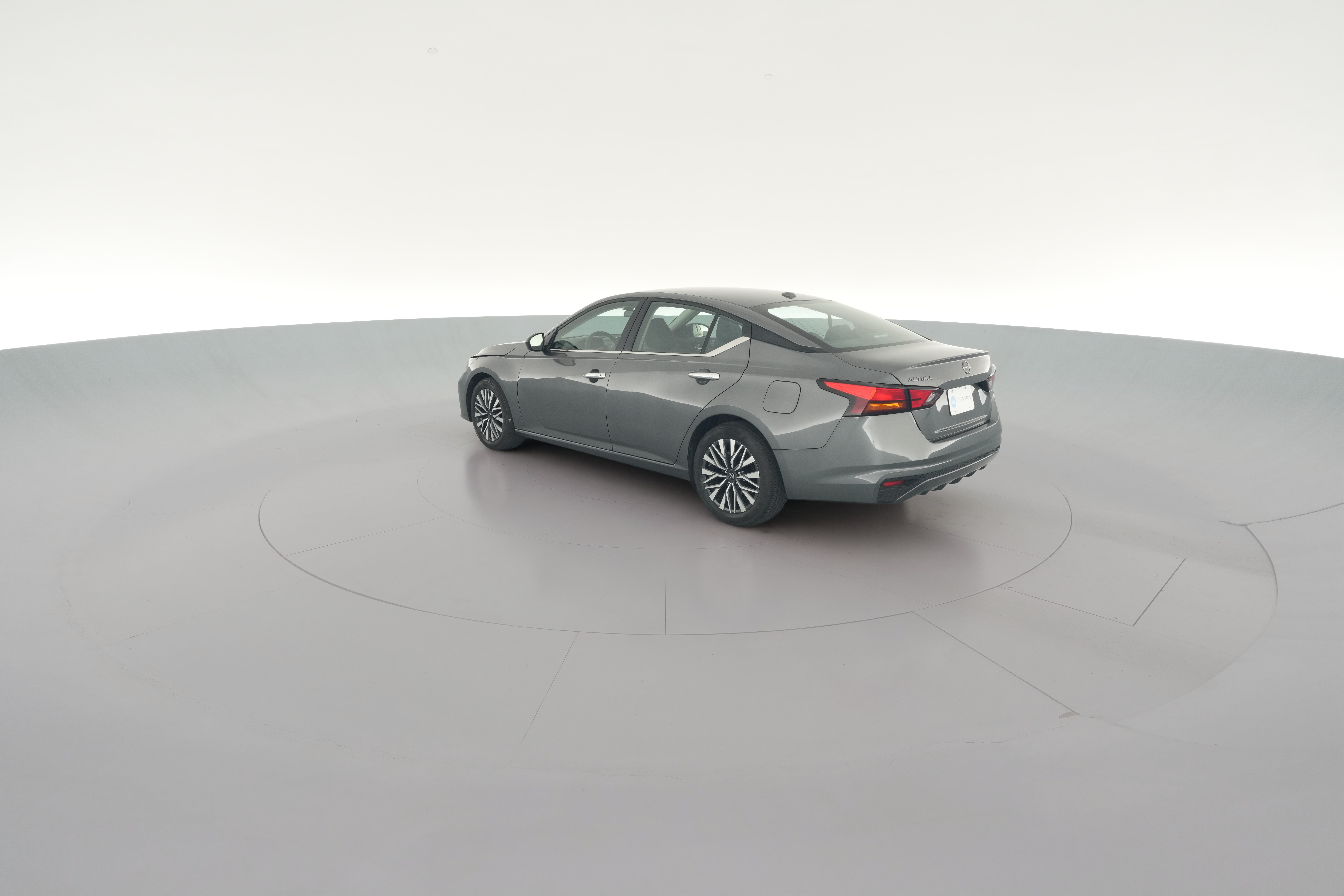 2025 Nissan Altima SV - Photo 23