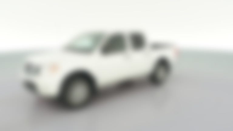 2014 Nissan Frontier Crew Cab vehicle photo