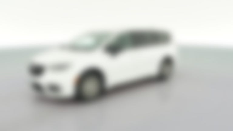 2024 Chrysler Pacifica vehicle photo