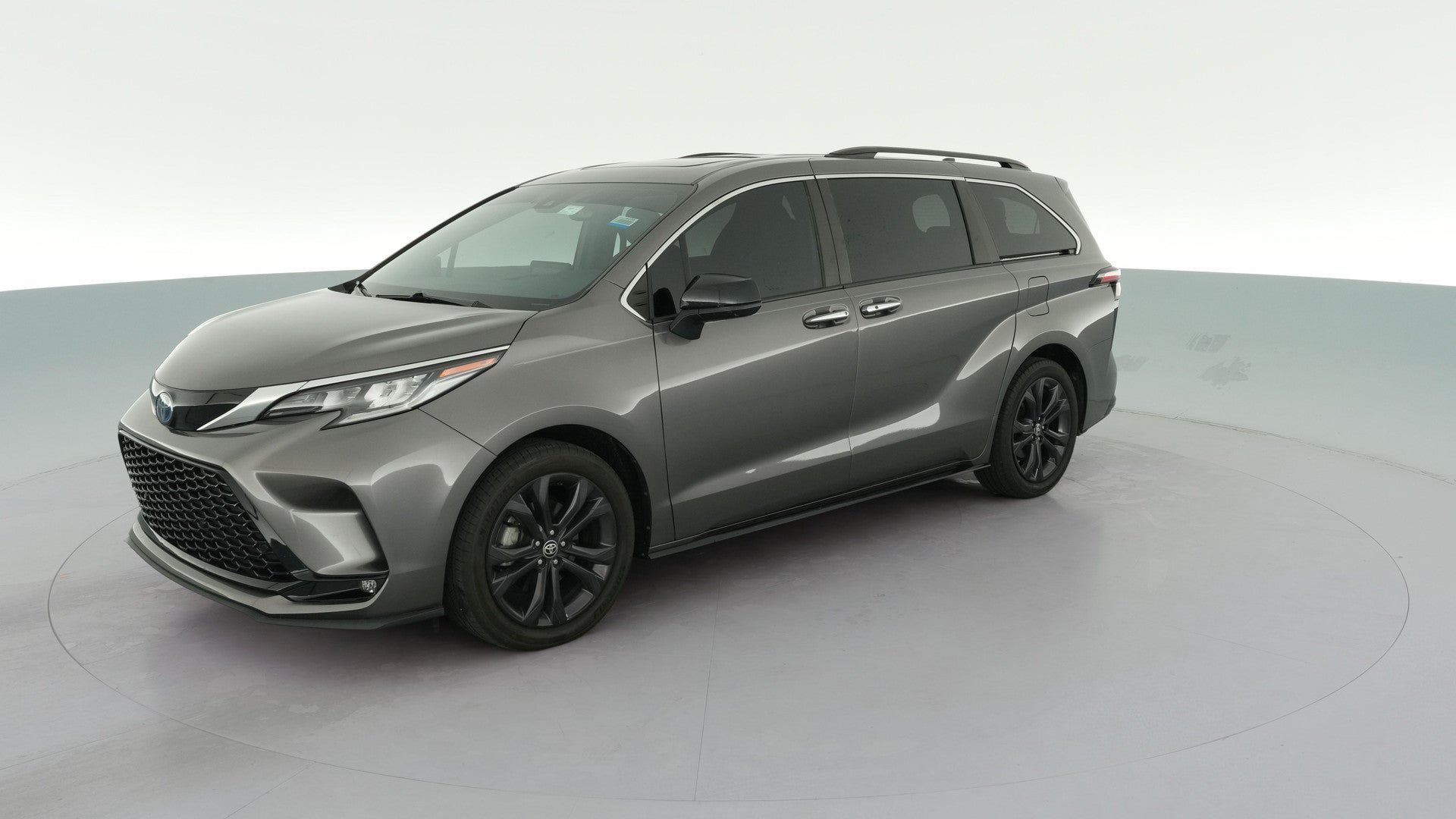 2022 Toyota Sienna vehicle photo
