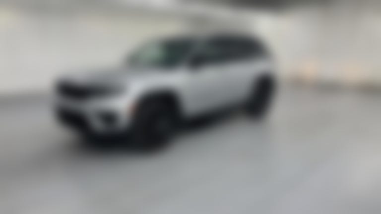 2023 Jeep Grand Cherokee vehicle photo