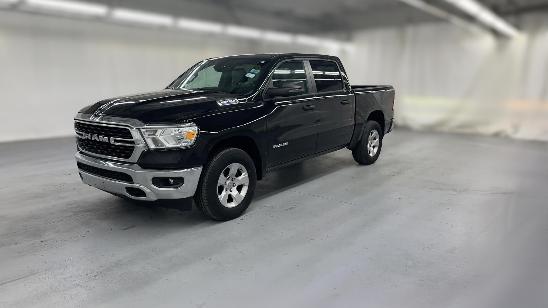 2023 Ram 1500 Crew Cab vehicle photo