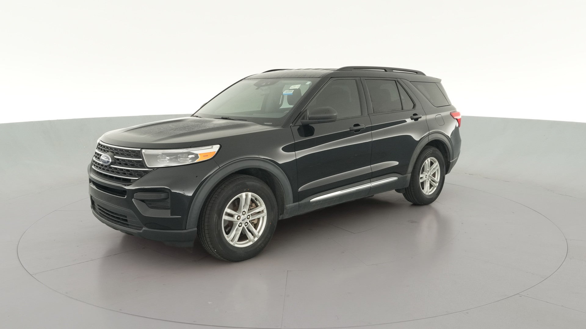 2022 Ford Explorer vehicle photo