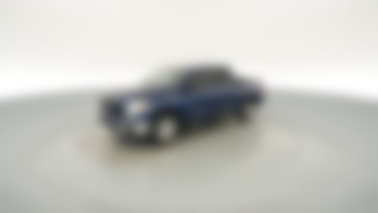 2019 Nissan Titan Crew Cab vehicle photo