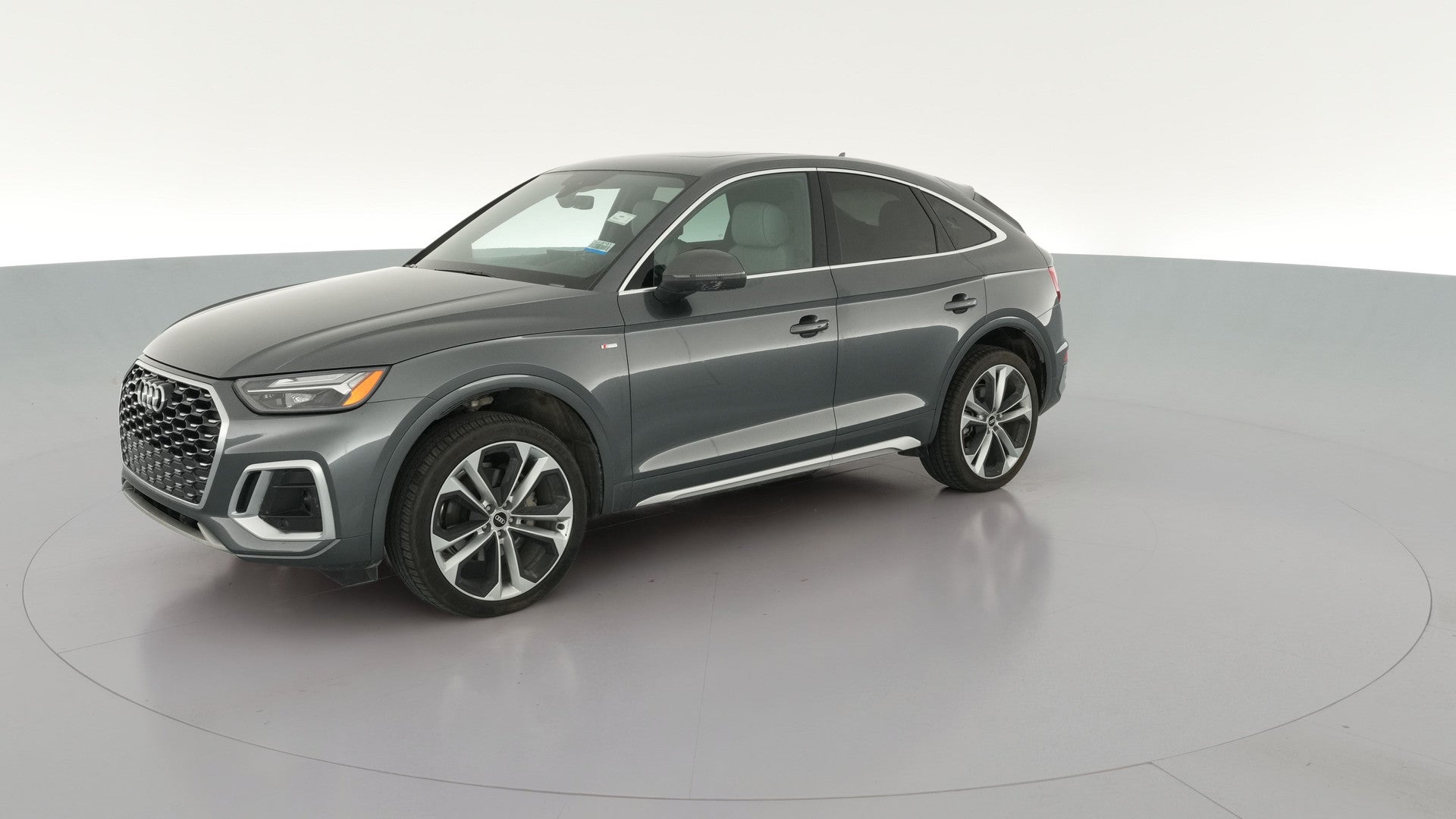 2021 Audi Q5 Sportback vehicle photo