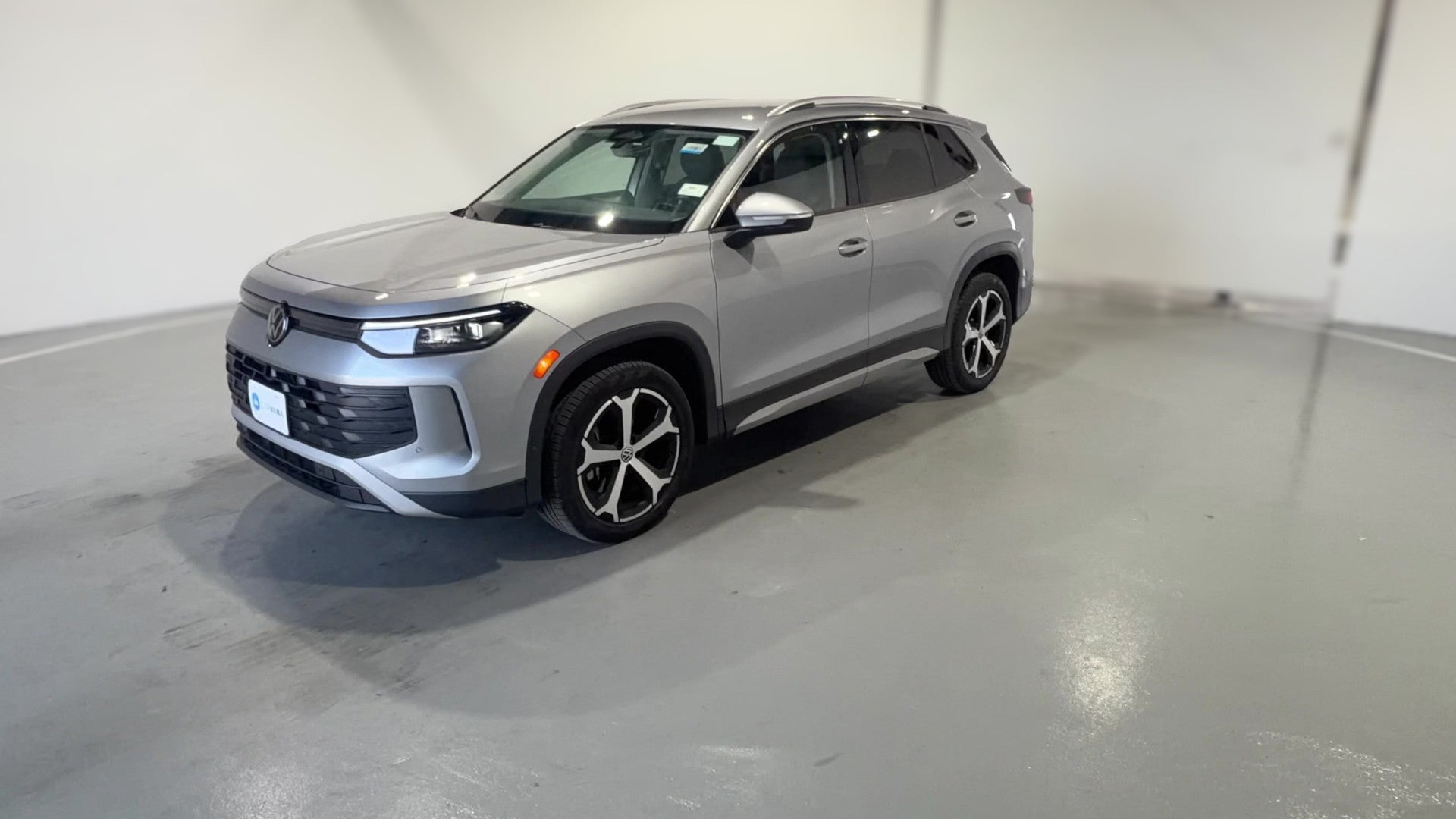 2026 Volkswagen Tiguan vehicle photo