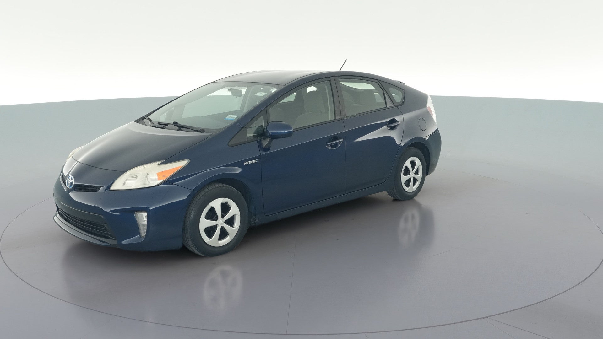 2013 Toyota Prius vehicle photo
