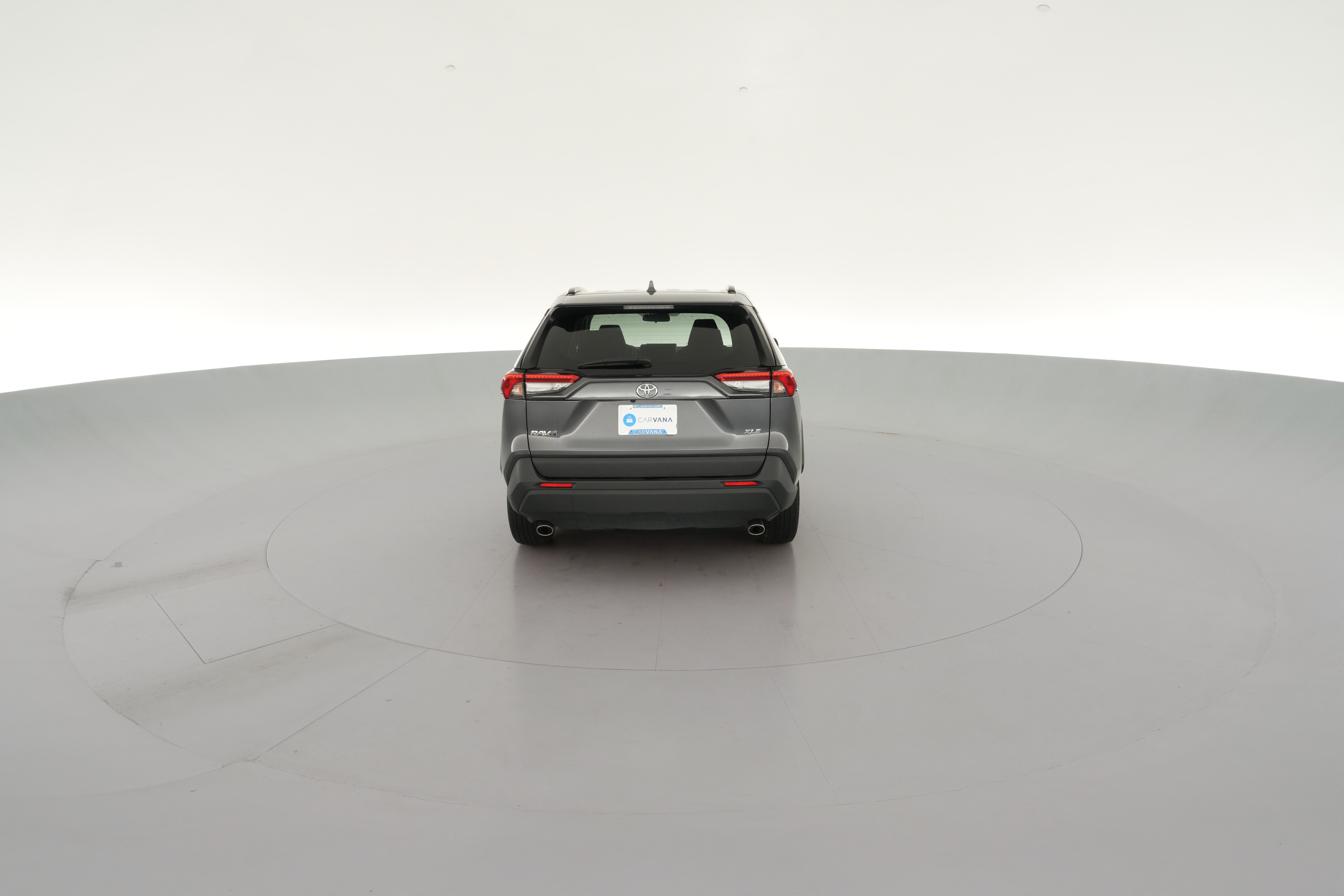 2025 Toyota RAV4 XLE - Photo 30