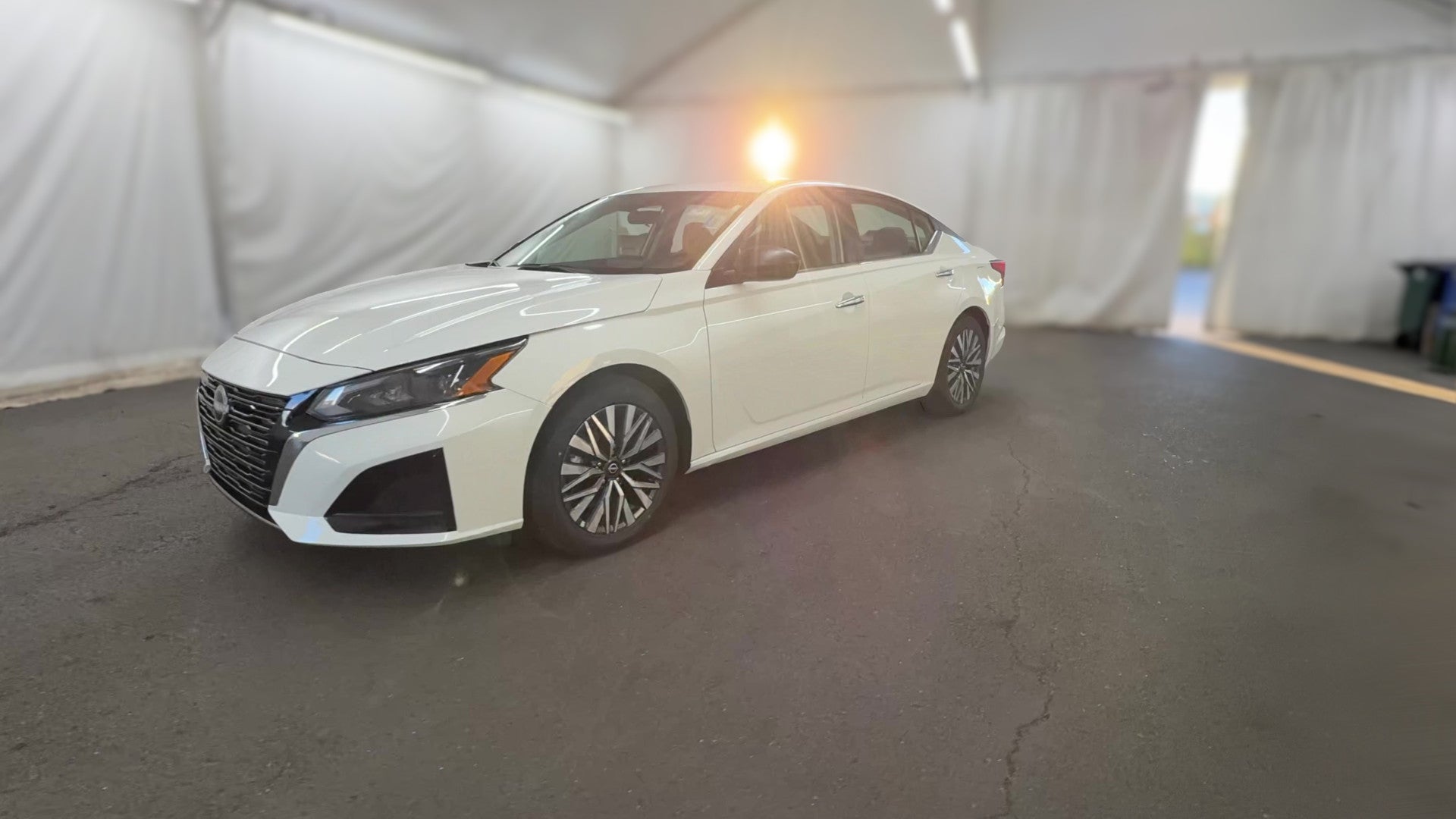 2025 Nissan Altima vehicle photo
