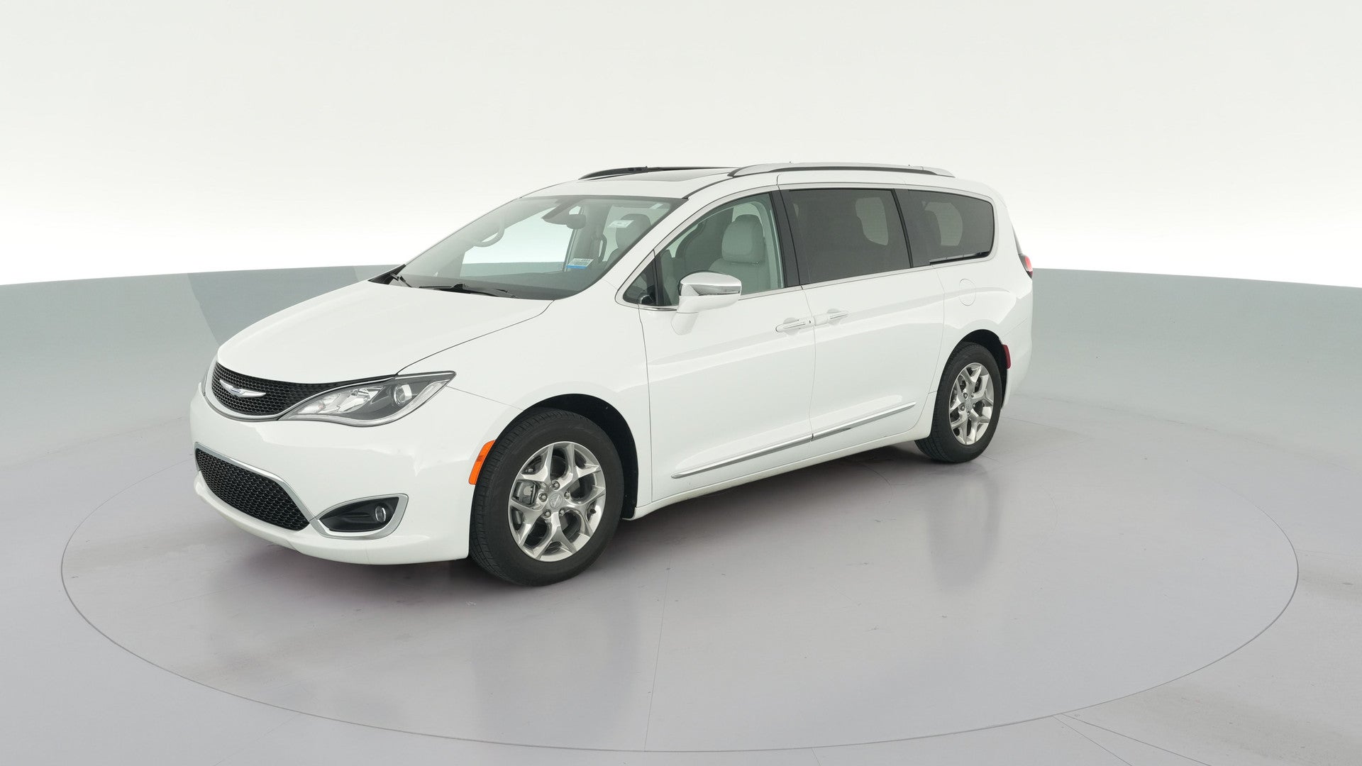 2018 Chrysler Pacifica vehicle photo