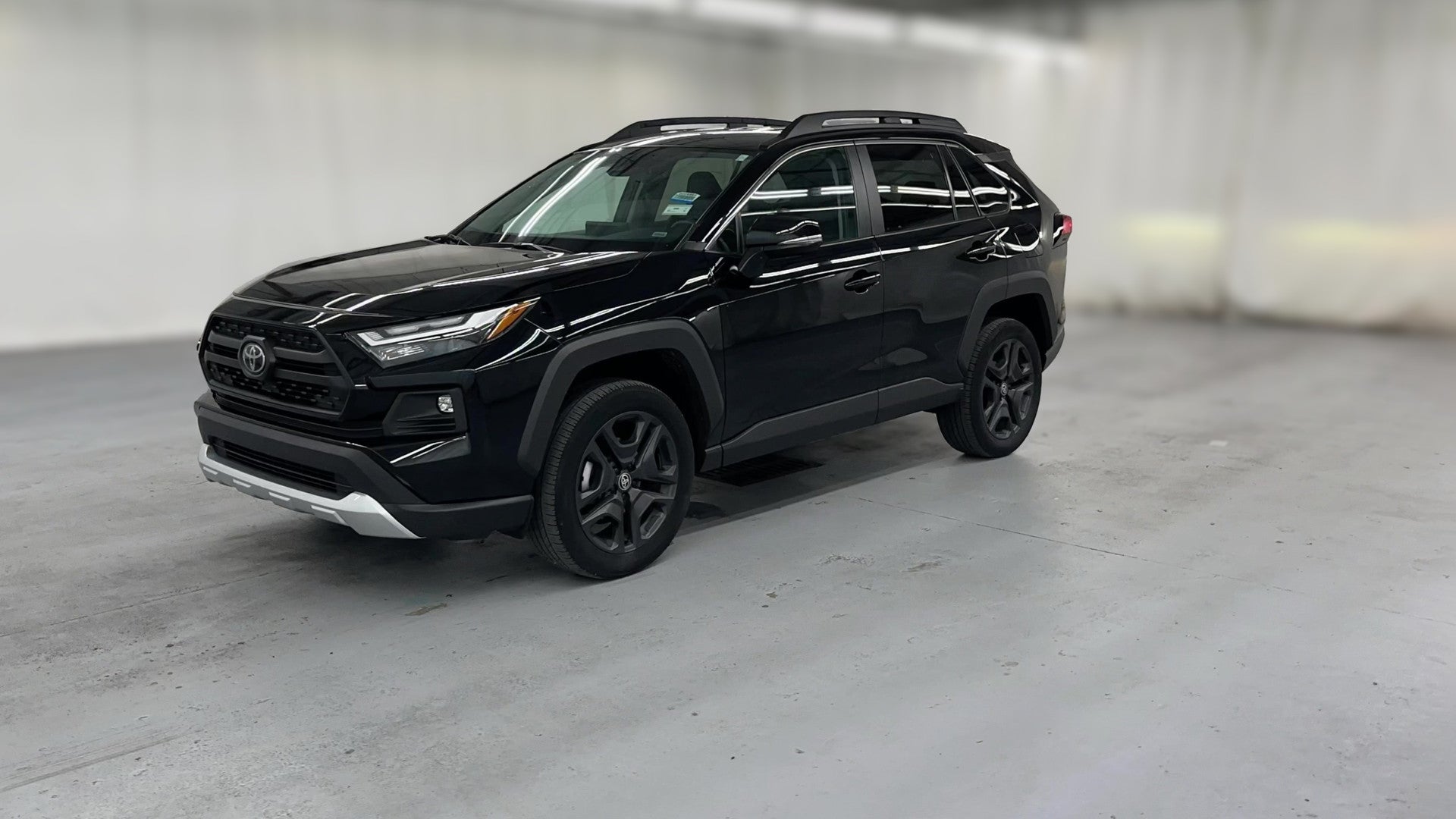 2024 Toyota RAV4 vehicle photo