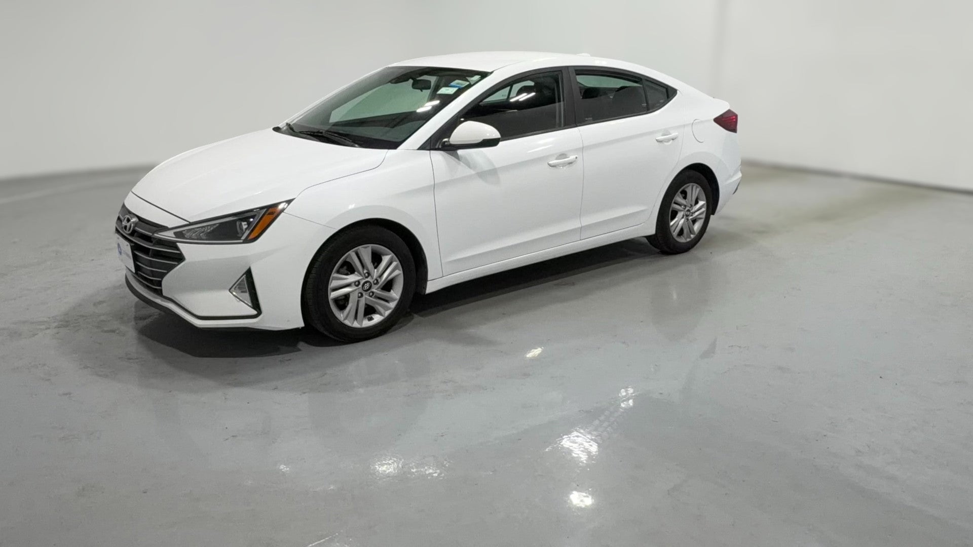 2020 Hyundai Elantra vehicle photo