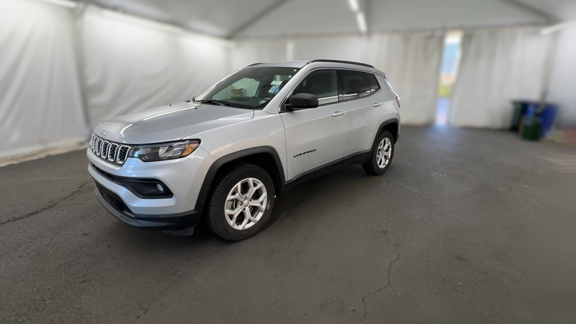 2024 Jeep Compass vehicle photo