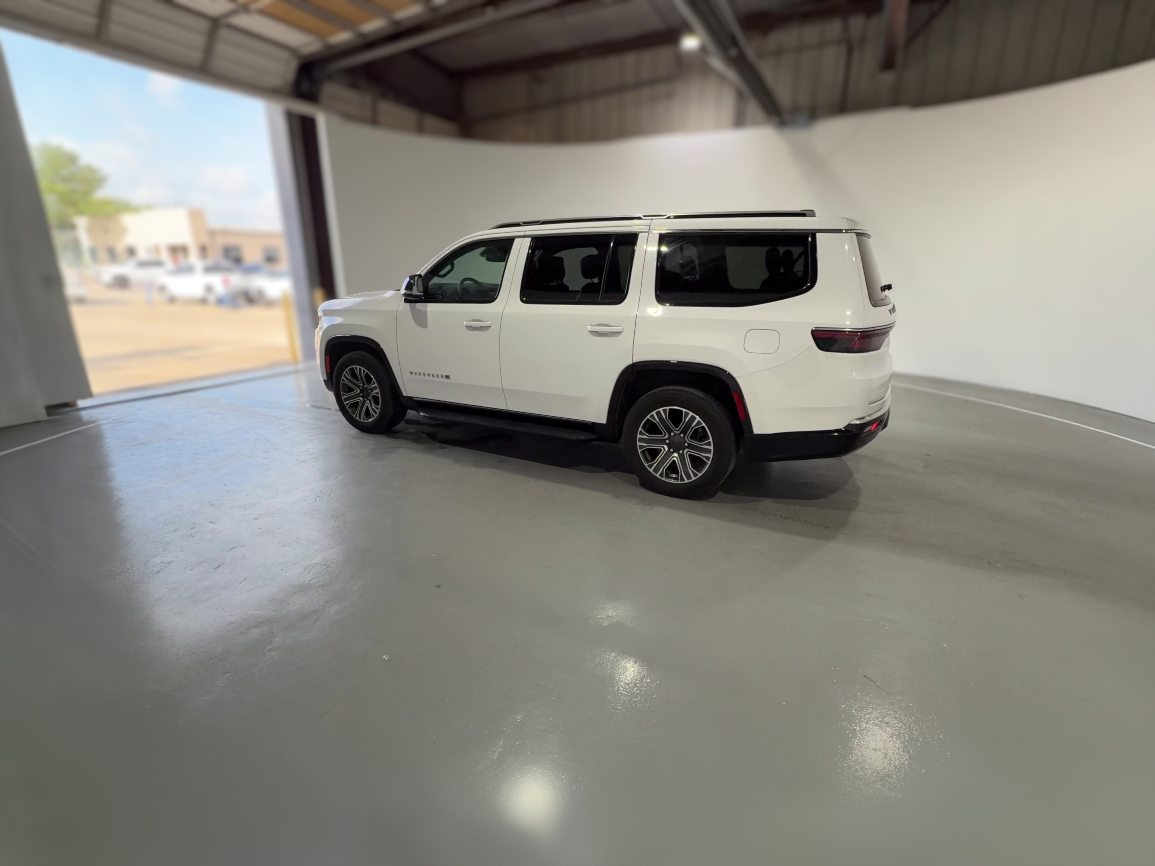 2024 Jeep Wagoneer Series II - Photo 34