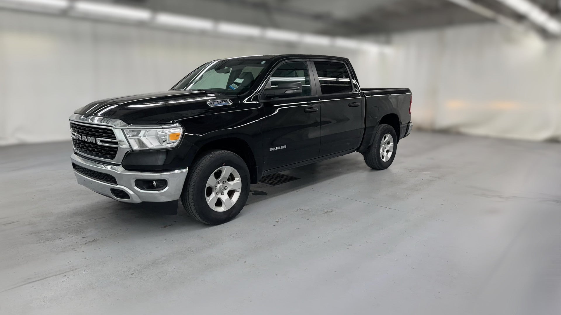 2023 Ram 1500 Crew Cab vehicle photo