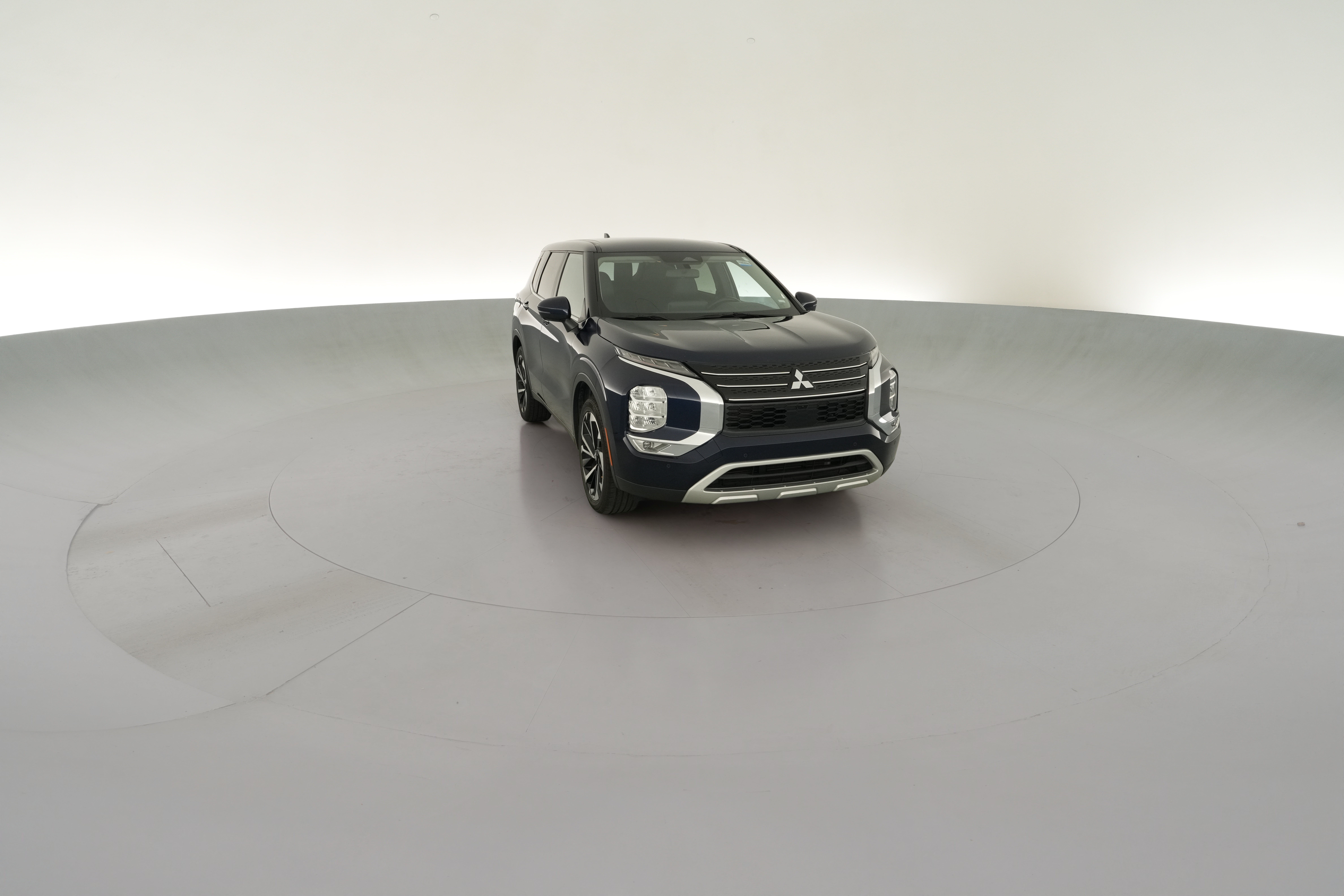 2024 Mitsubishi Outlander SE - Photo 42