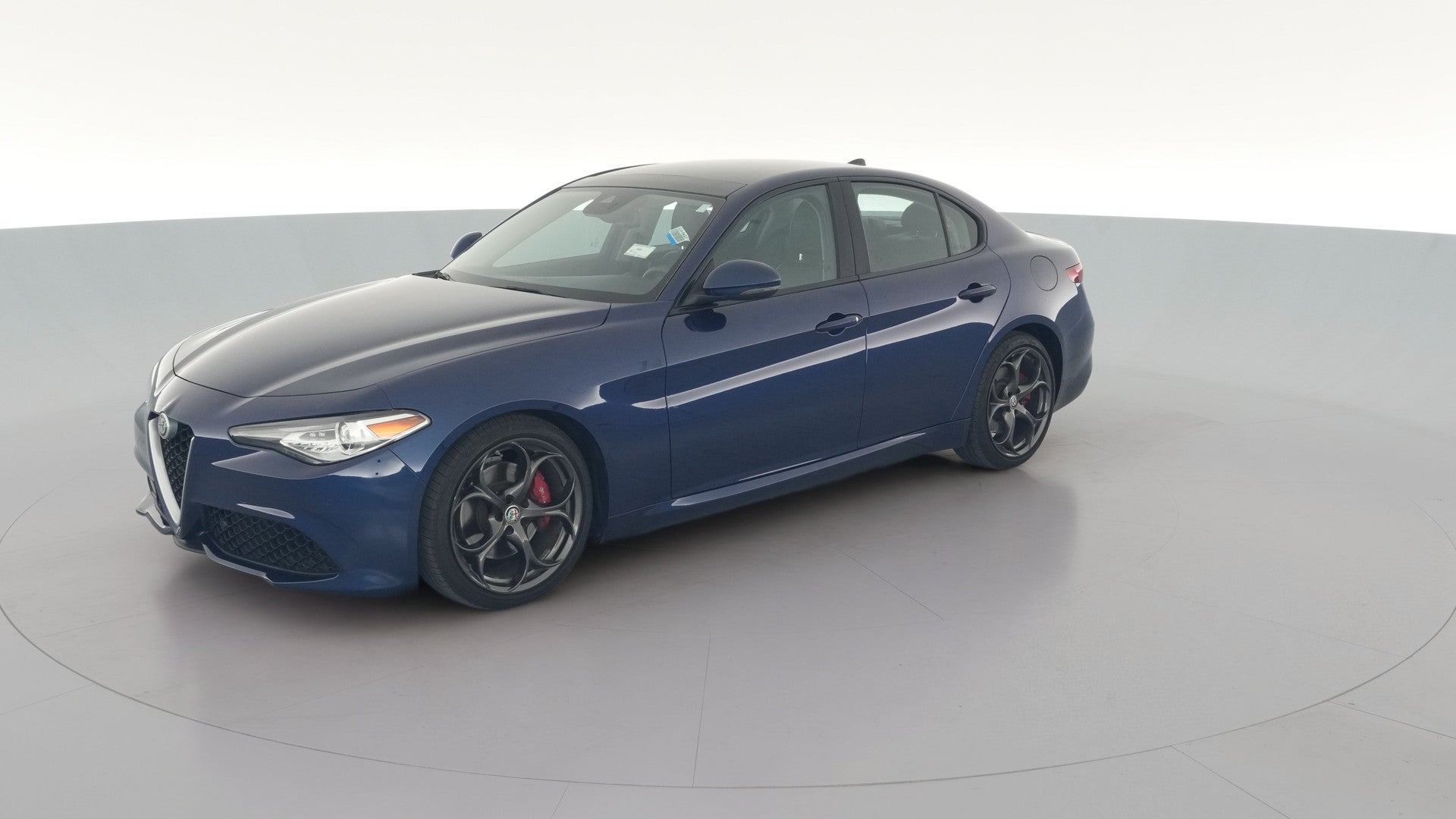 2017 Alfa Romeo Giulia vehicle photo