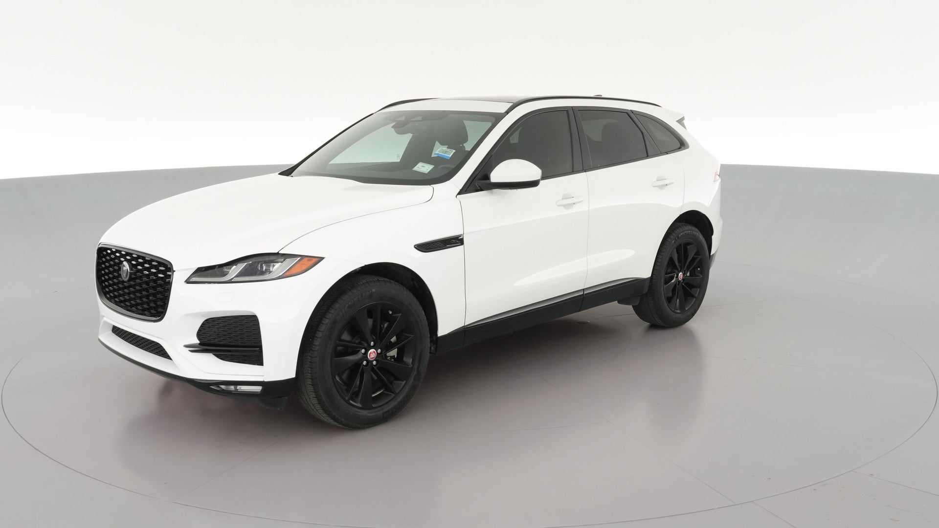 2022 Jaguar F-PACE vehicle photo