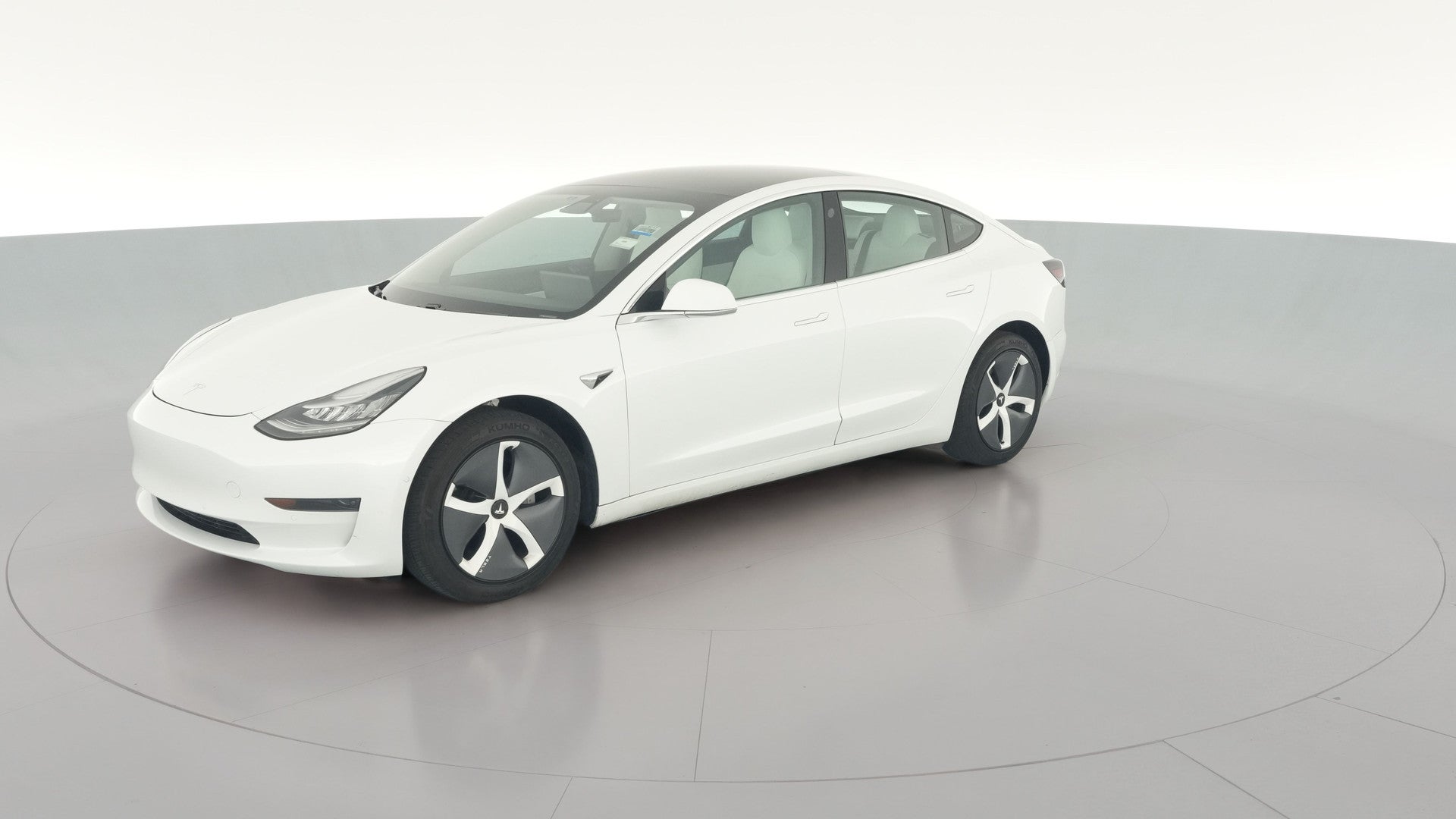 2020 Tesla Model 3 vehicle photo