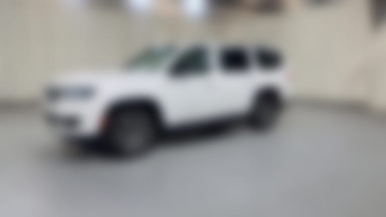 2025 Jeep Wagoneer vehicle photo