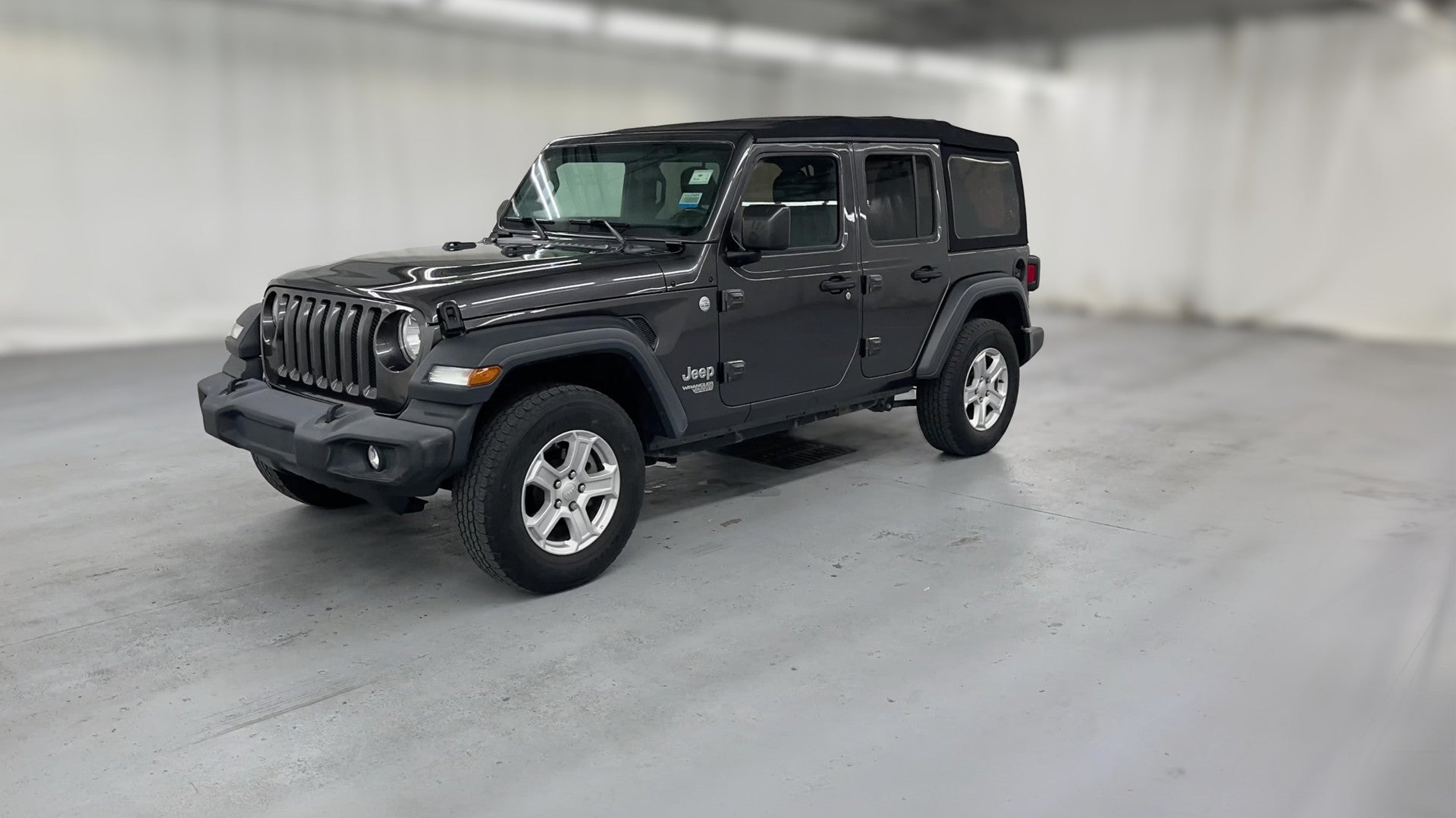 2018 Jeep Wrangler Unlimited vehicle photo