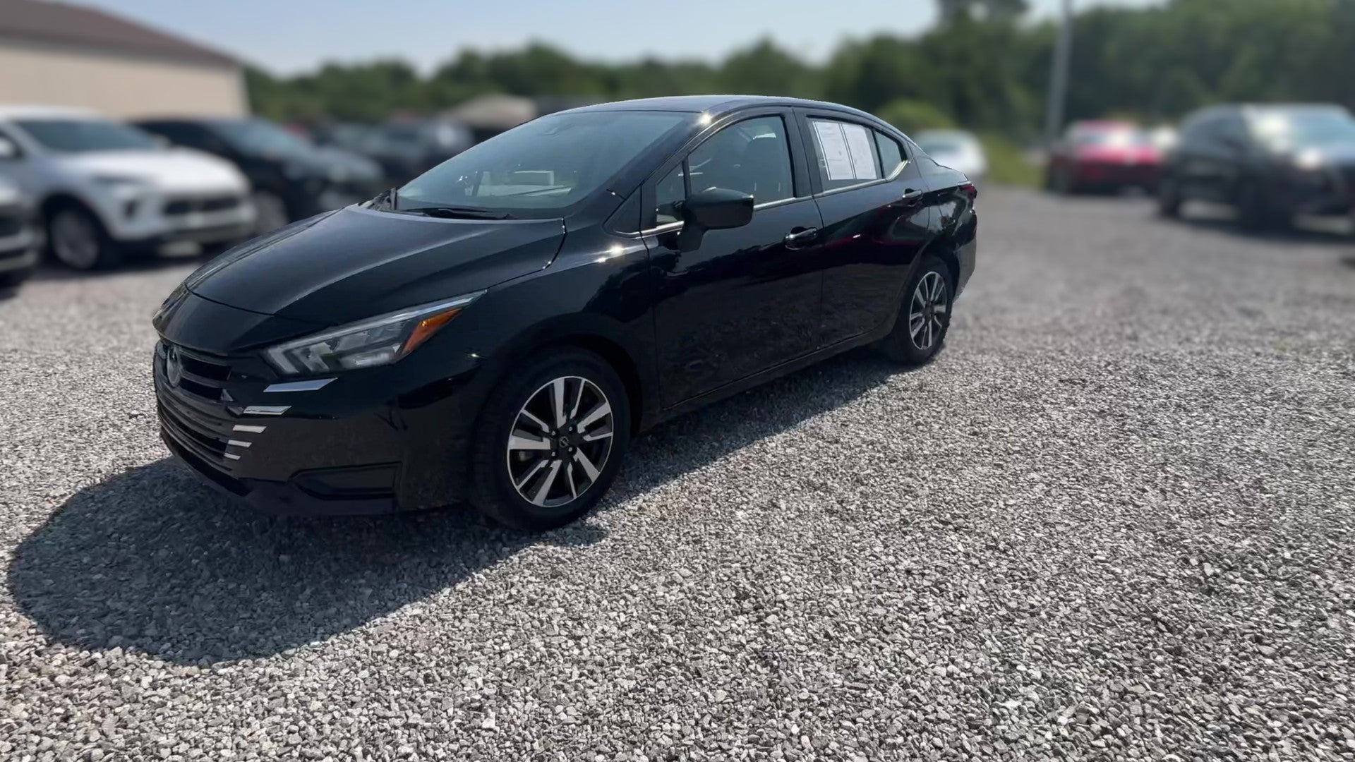 2025 Nissan Versa vehicle photo