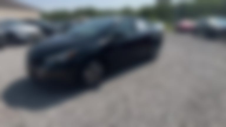 2025 Nissan Versa vehicle photo
