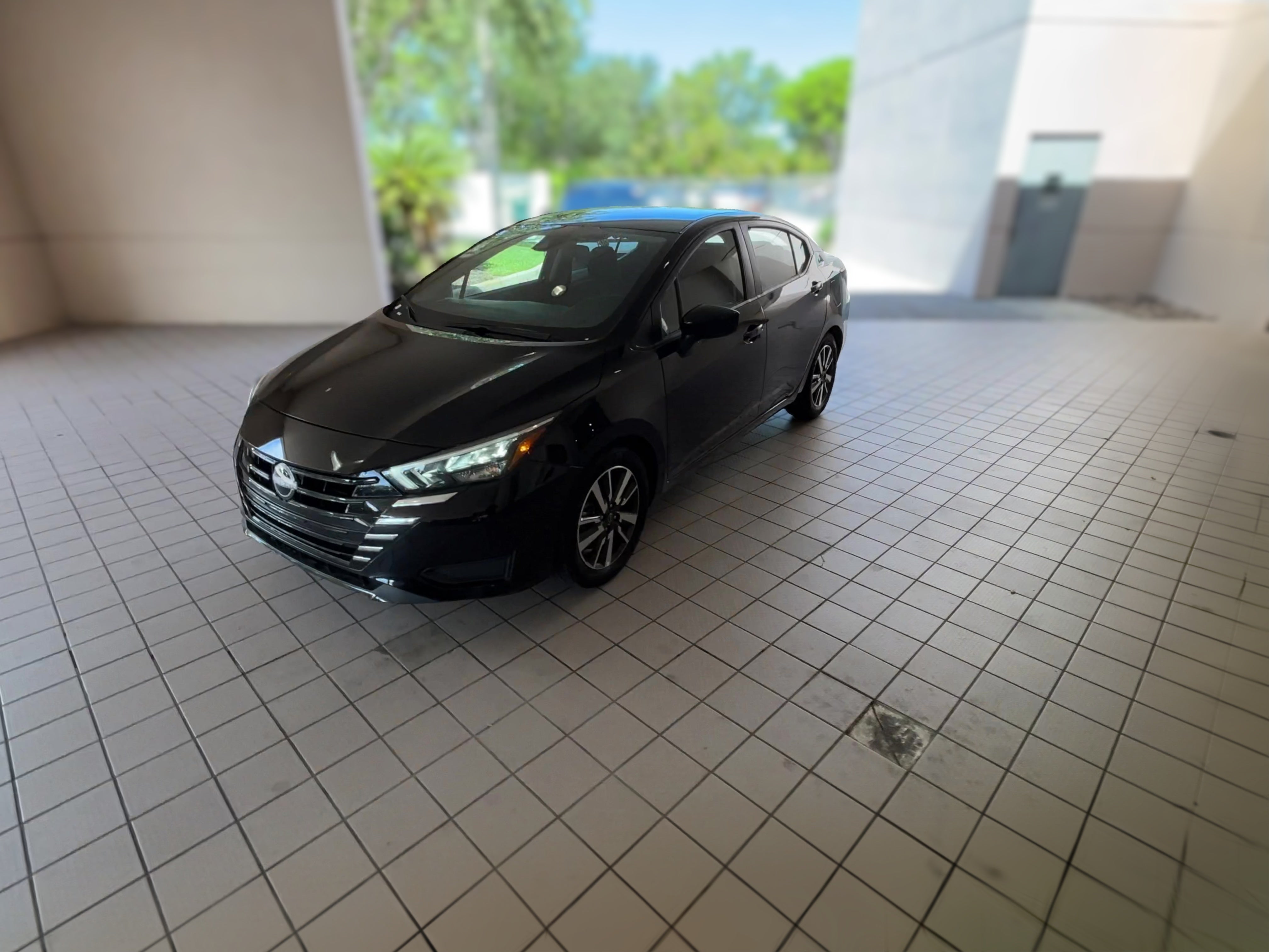 2025 Nissan Versa Sedan SV - Photo 16
