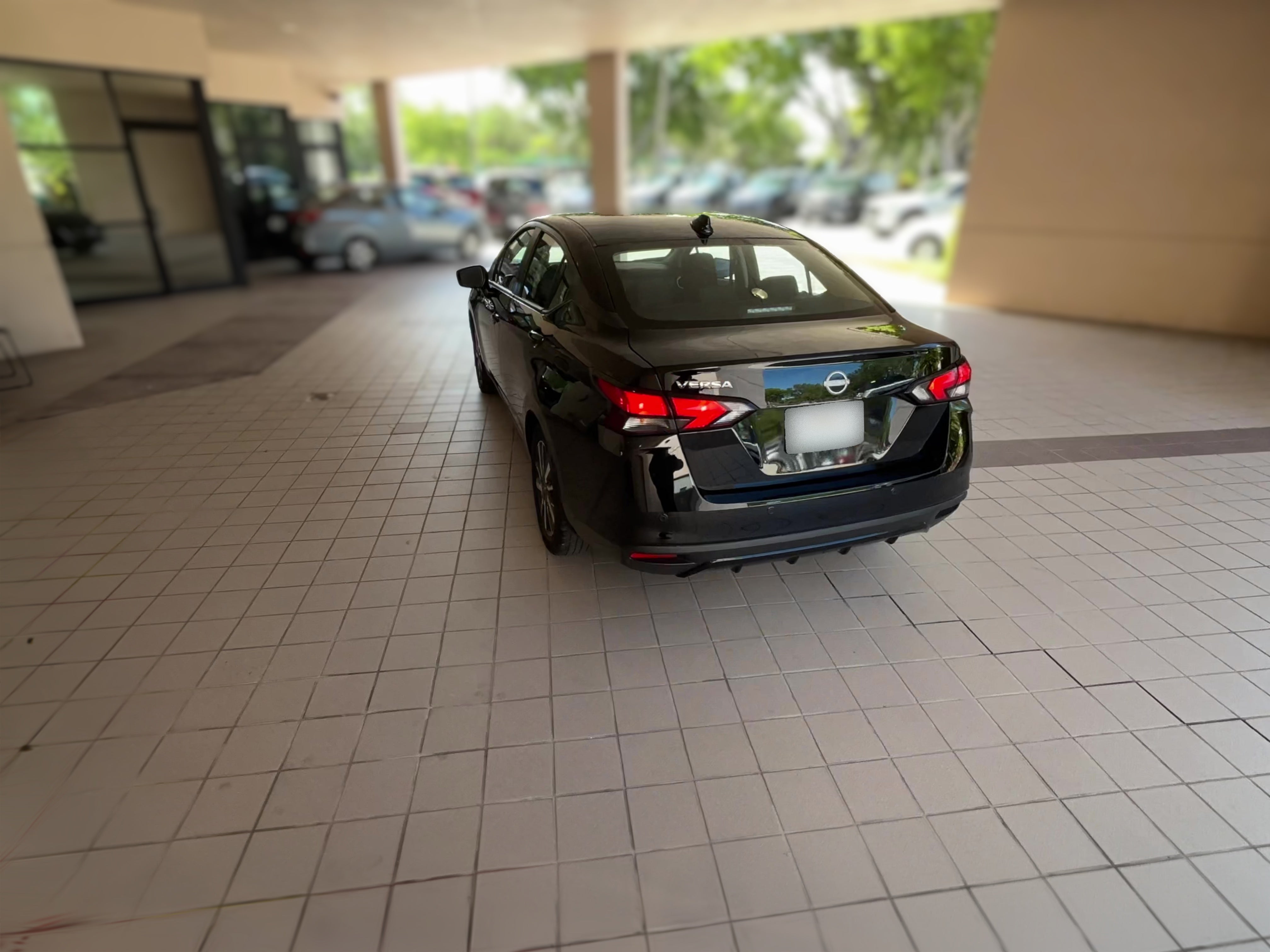 2025 Nissan Versa Sedan SV - Photo 21