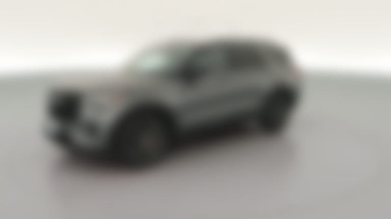 2025 Ford Explorer vehicle photo