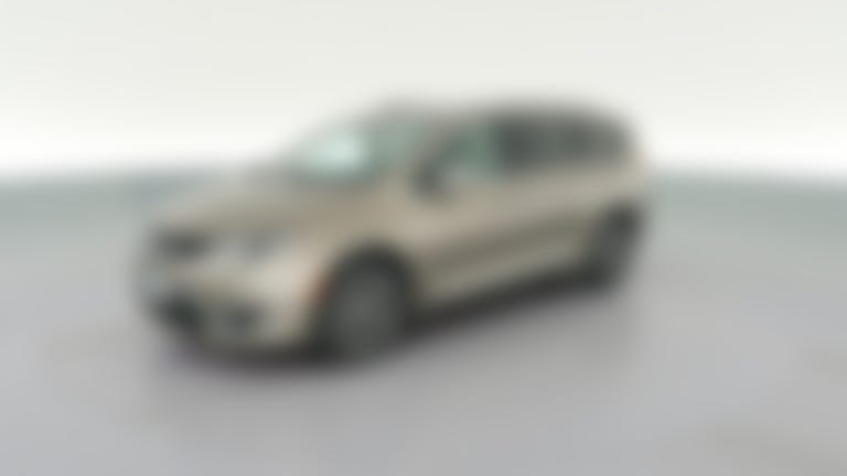 2017 Chrysler Pacifica vehicle photo