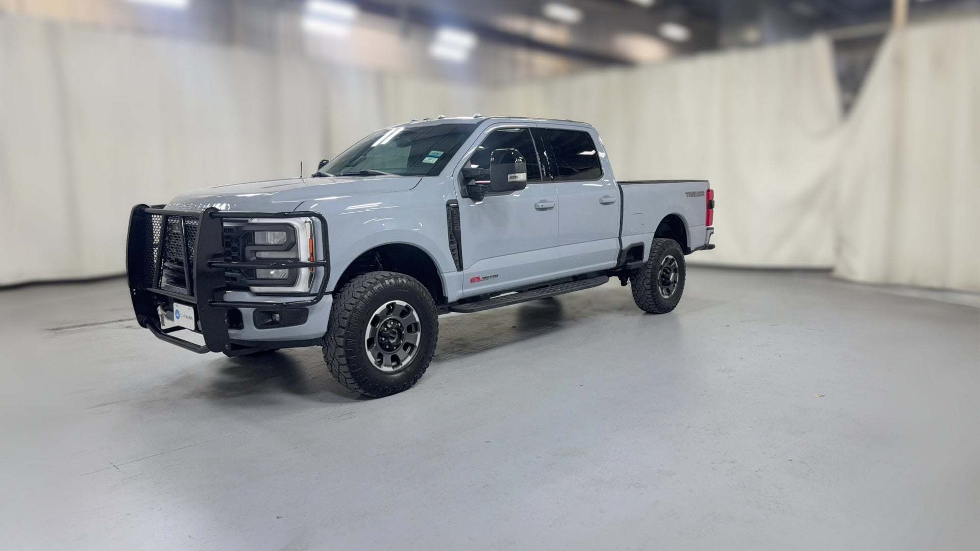 2024 Ford F250 Super Duty Crew Cab vehicle photo