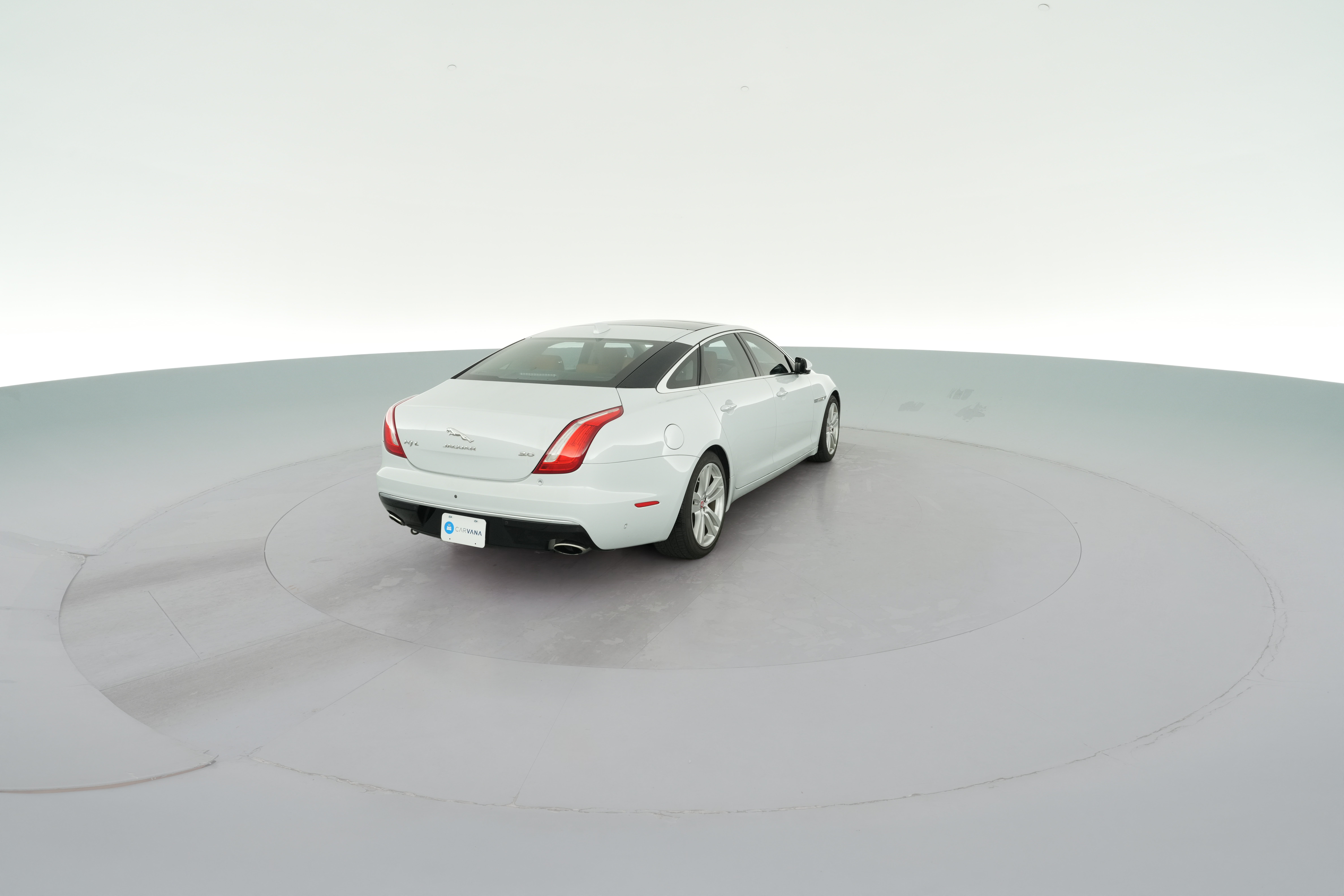 2016 Jaguar XJ Portfolio - Photo 35