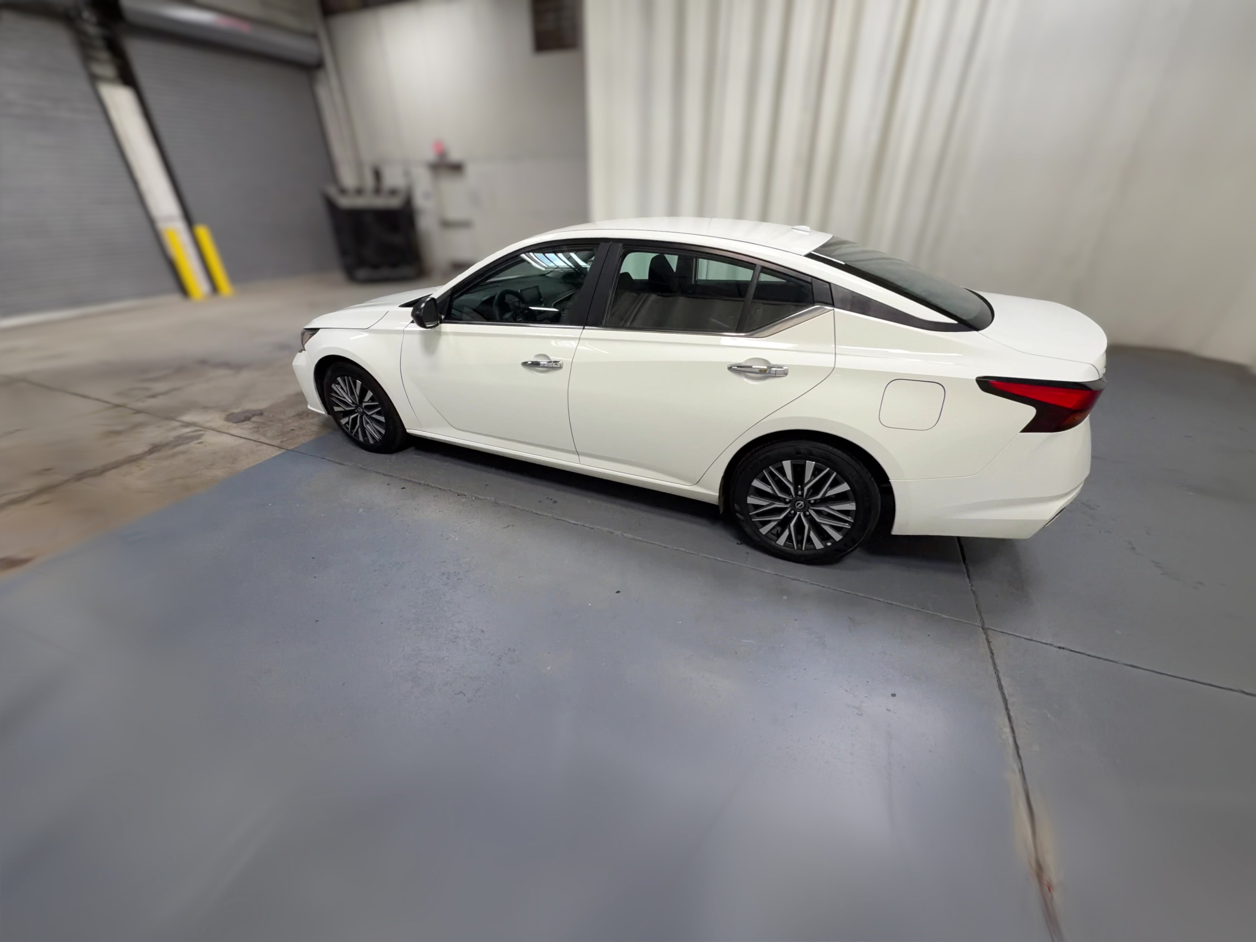 2025 Nissan Altima SV - Photo 22