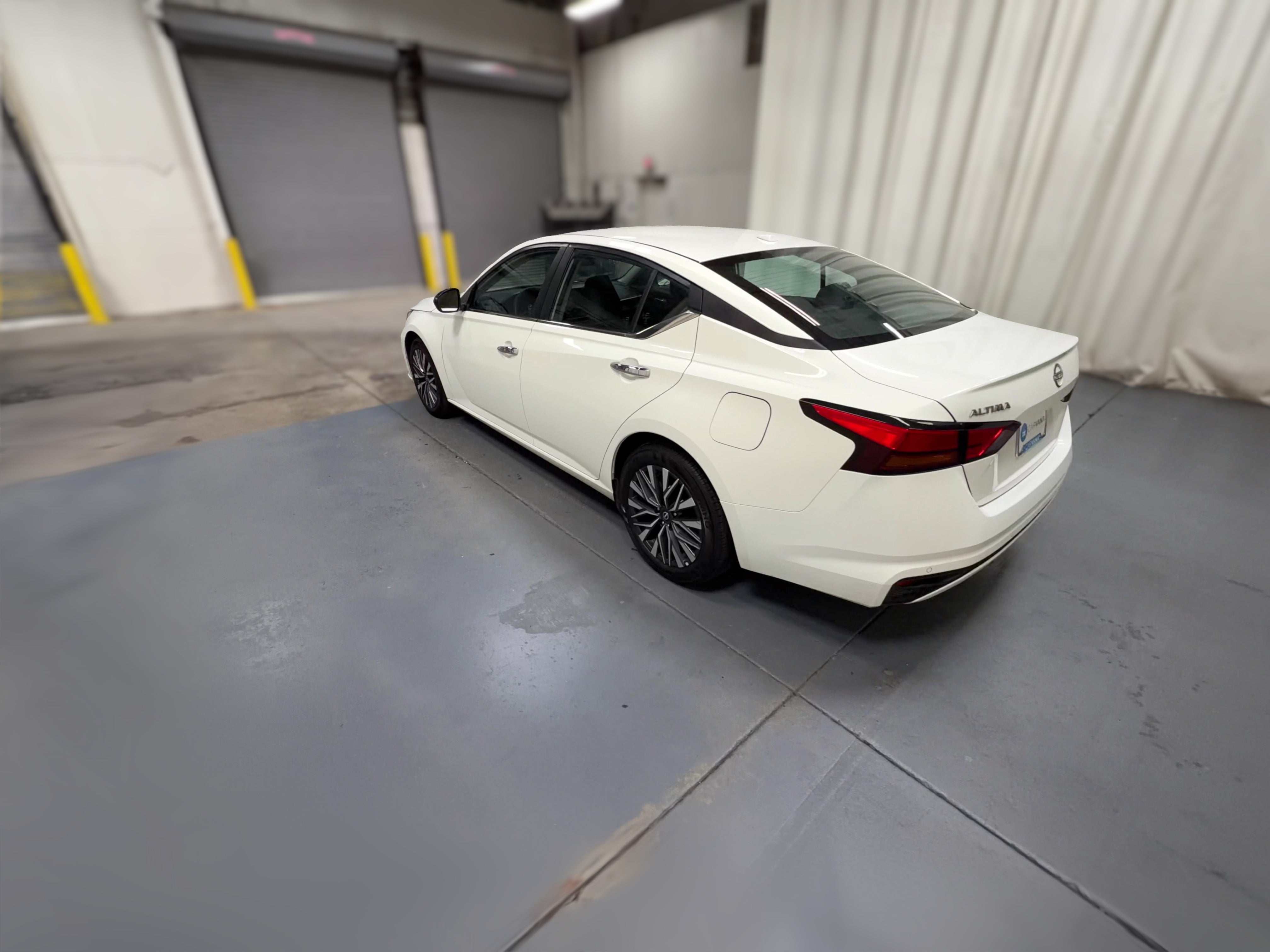 2025 Nissan Altima SV - Photo 23