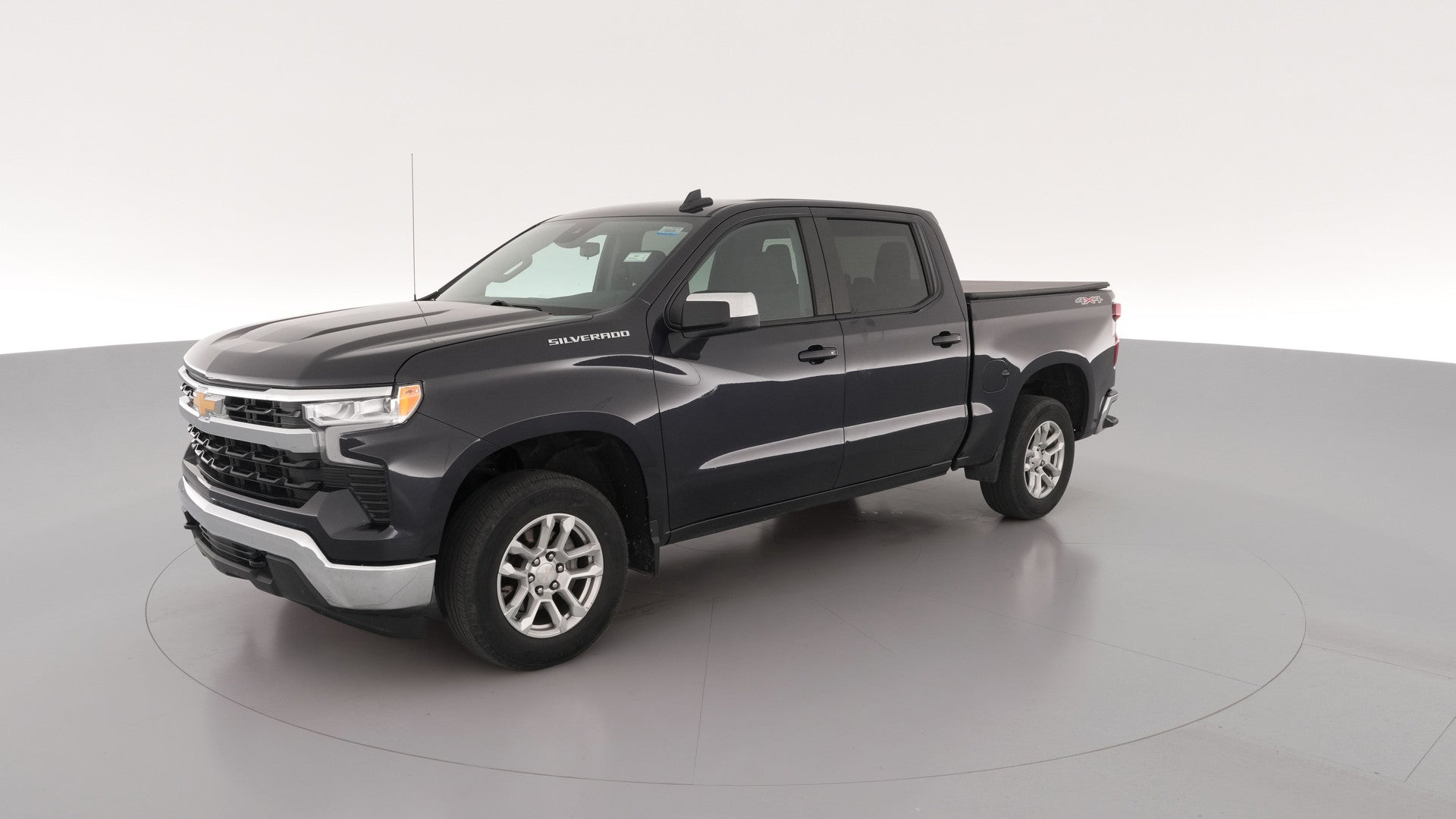 2022 Chevrolet Silverado 1500 Crew Cab vehicle photo