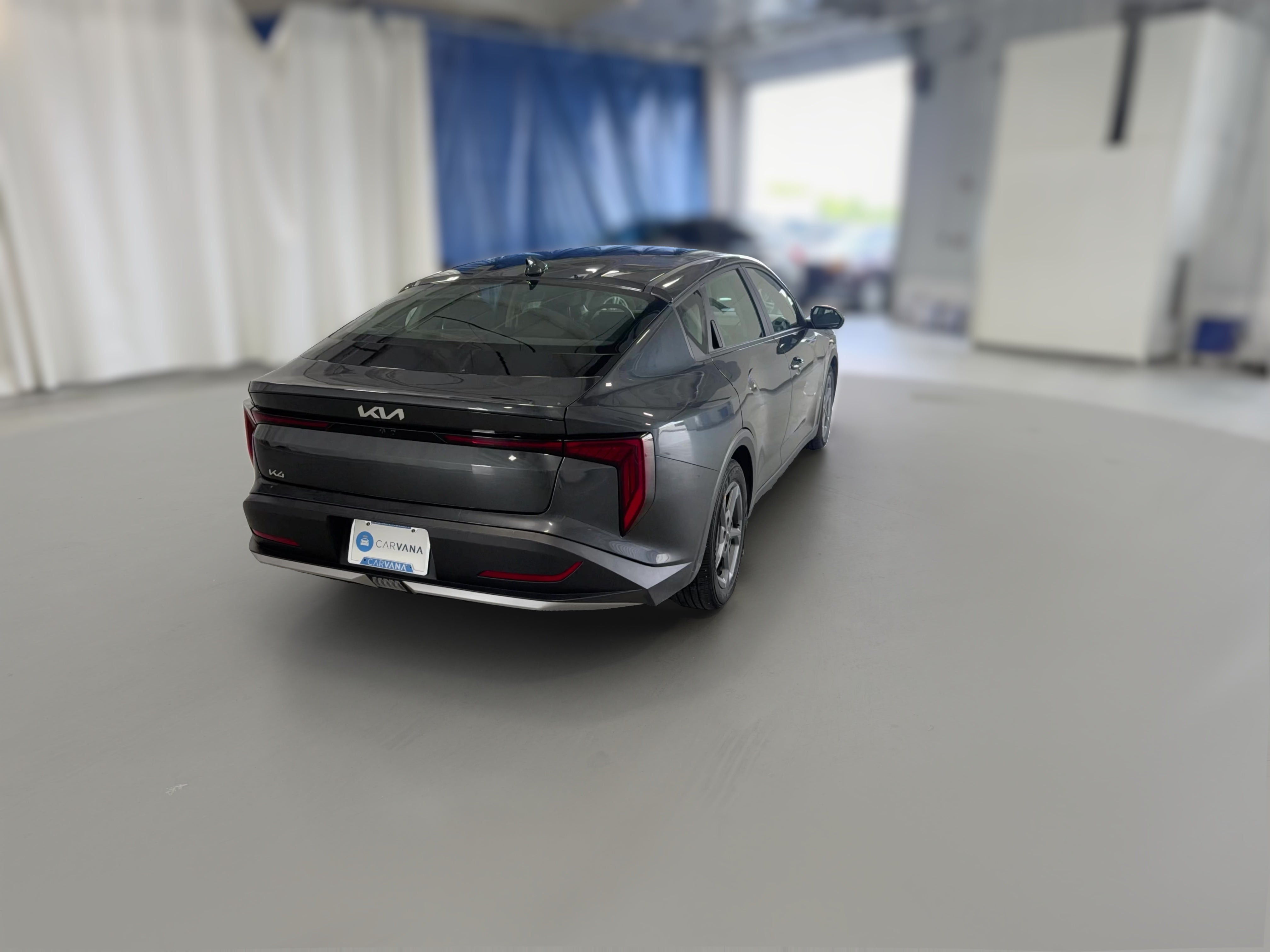 2025 Kia K4 LXS - Photo 32