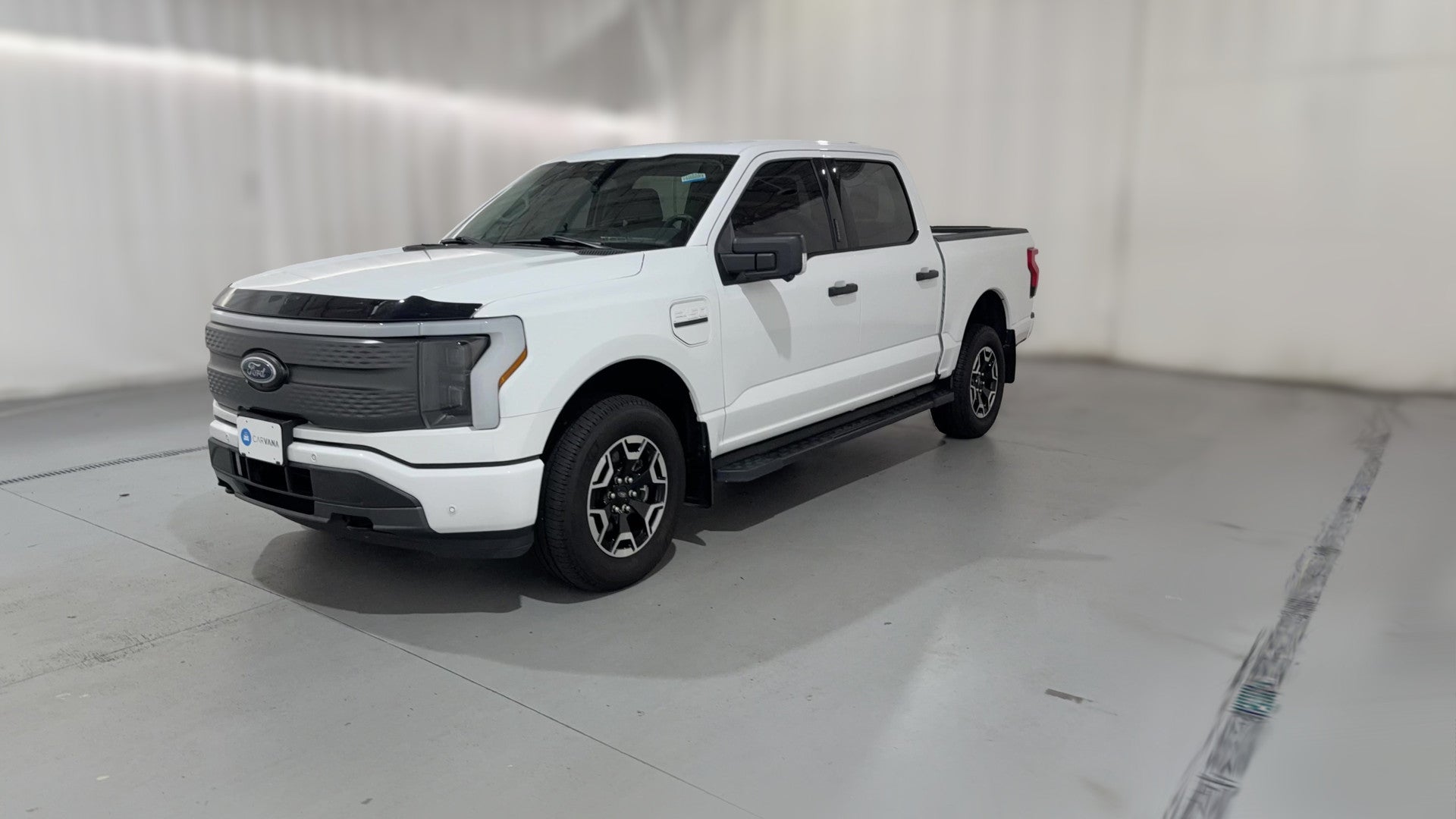 2023 Ford F150 Lightning vehicle photo